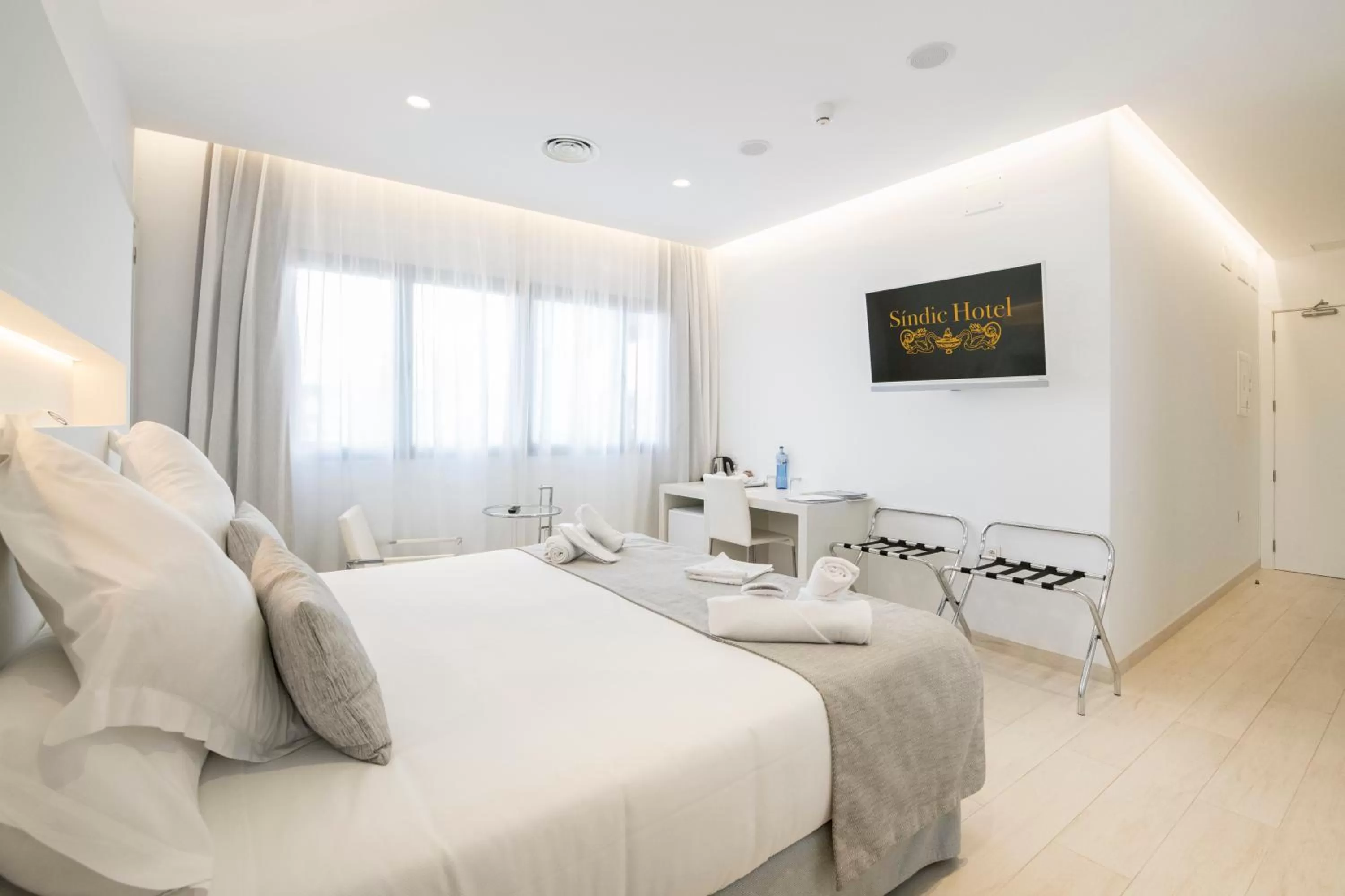 Bed in Sindic Hotel - Adults Only