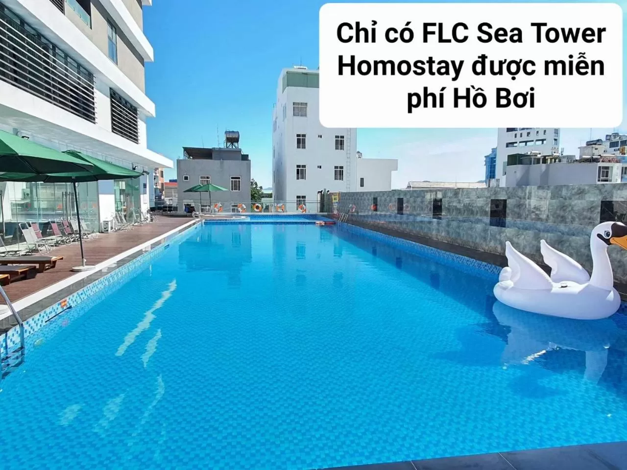 Swimming pool in FLC Sea Tower Quy Nhơn - Homostay