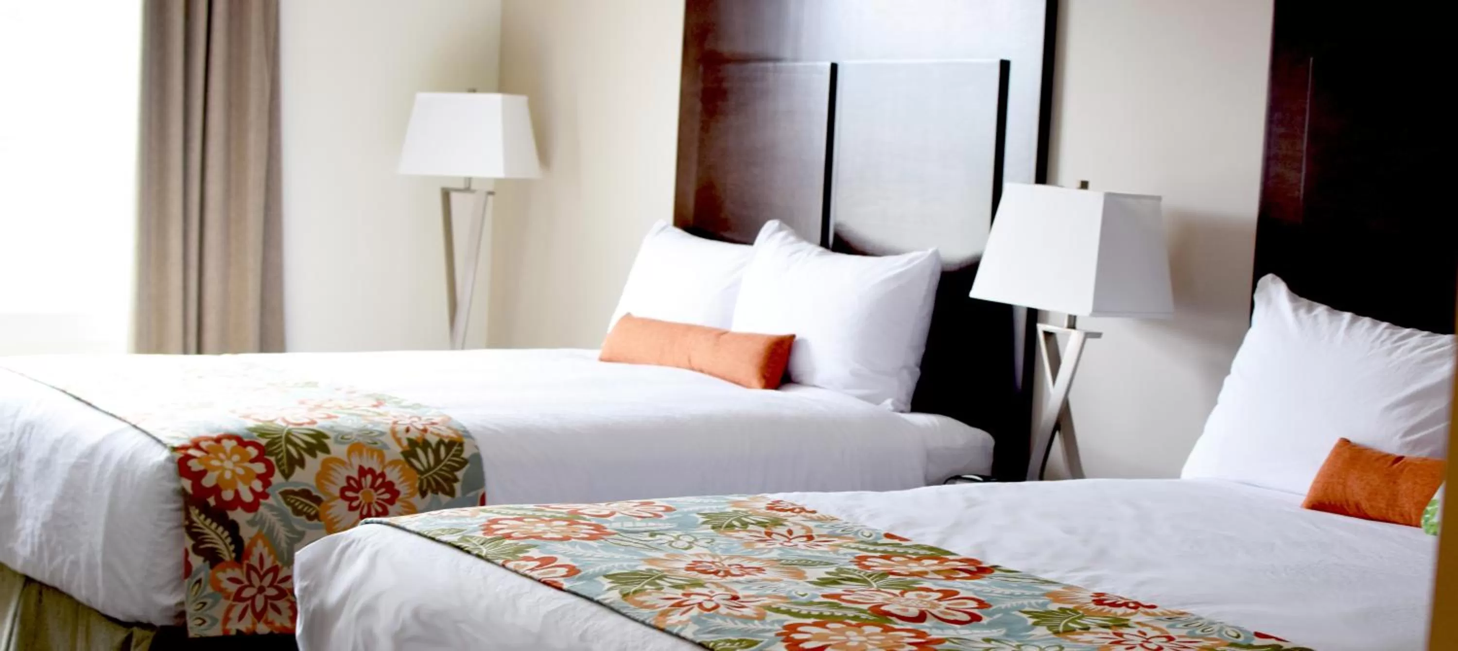 Bed in Coast Oliver Hotel