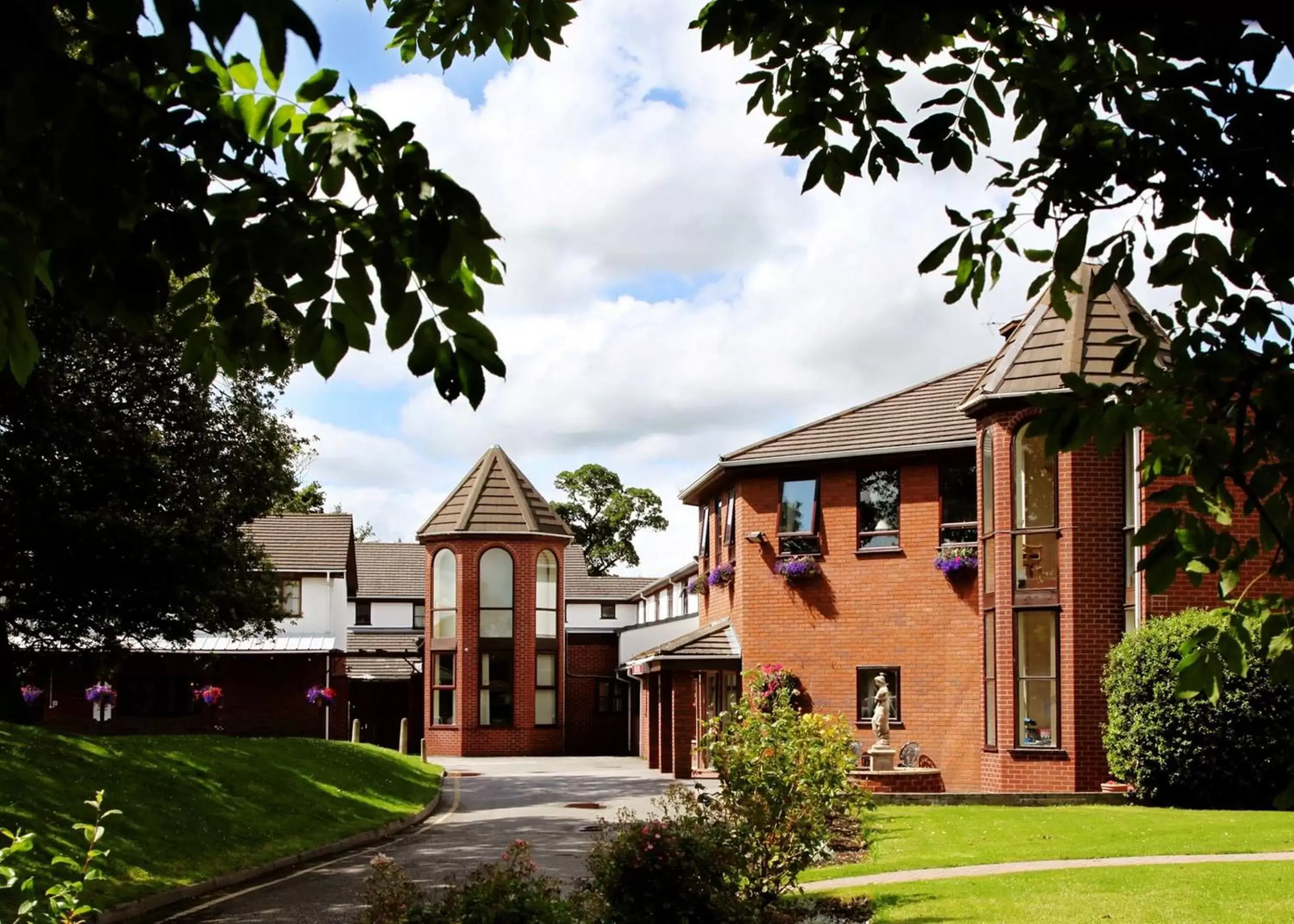 Facade/entrance, Property Building in Beaufort Park Hotel