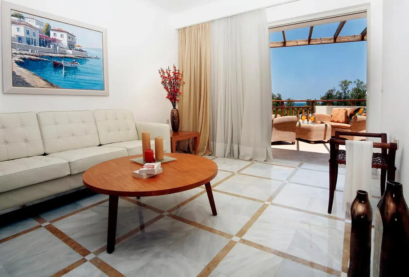 Living room in Pilot Beach Resort Living room in Pilot Beach Resort