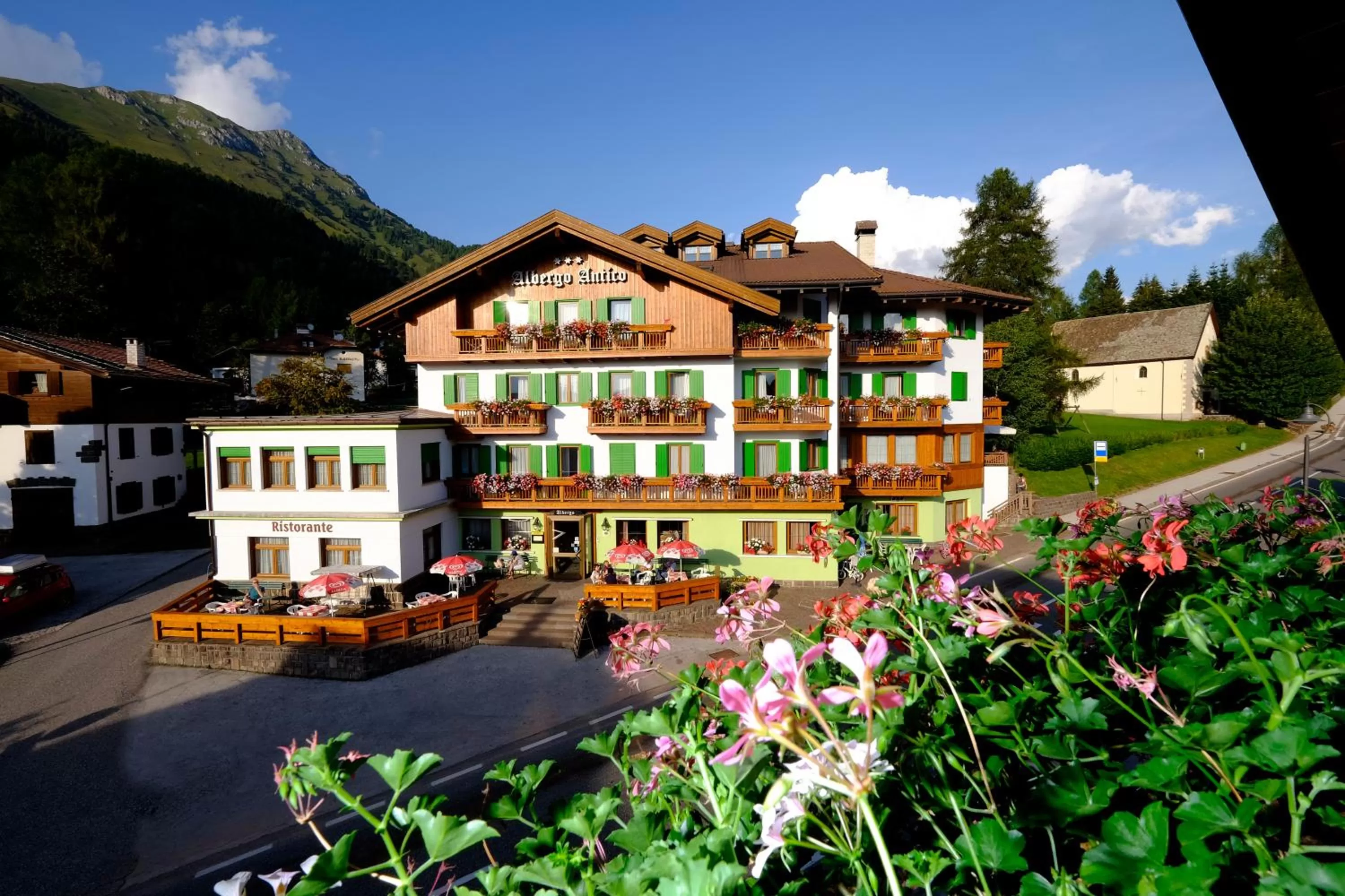 Property building in Albergo Antico