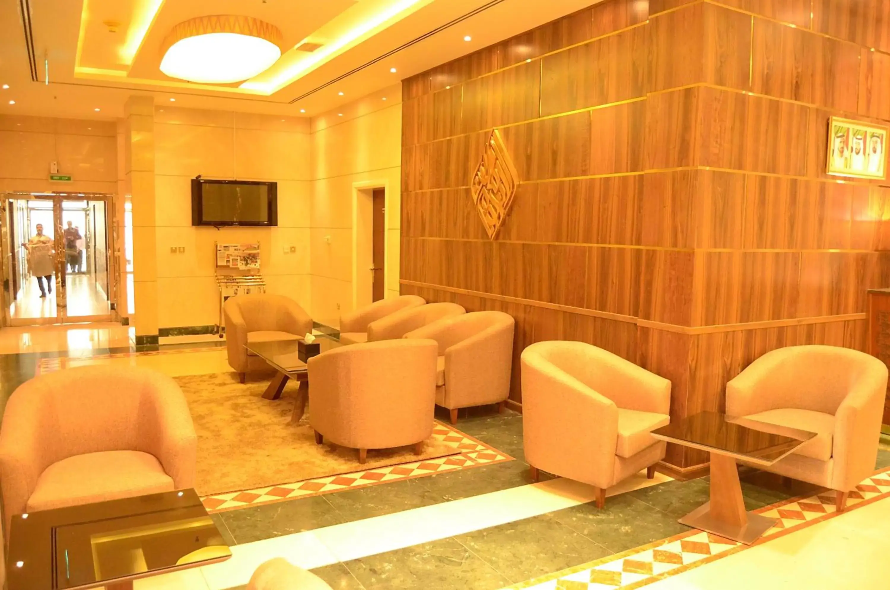 Lobby or reception, Lounge/Bar in Nejoum Al Emarat