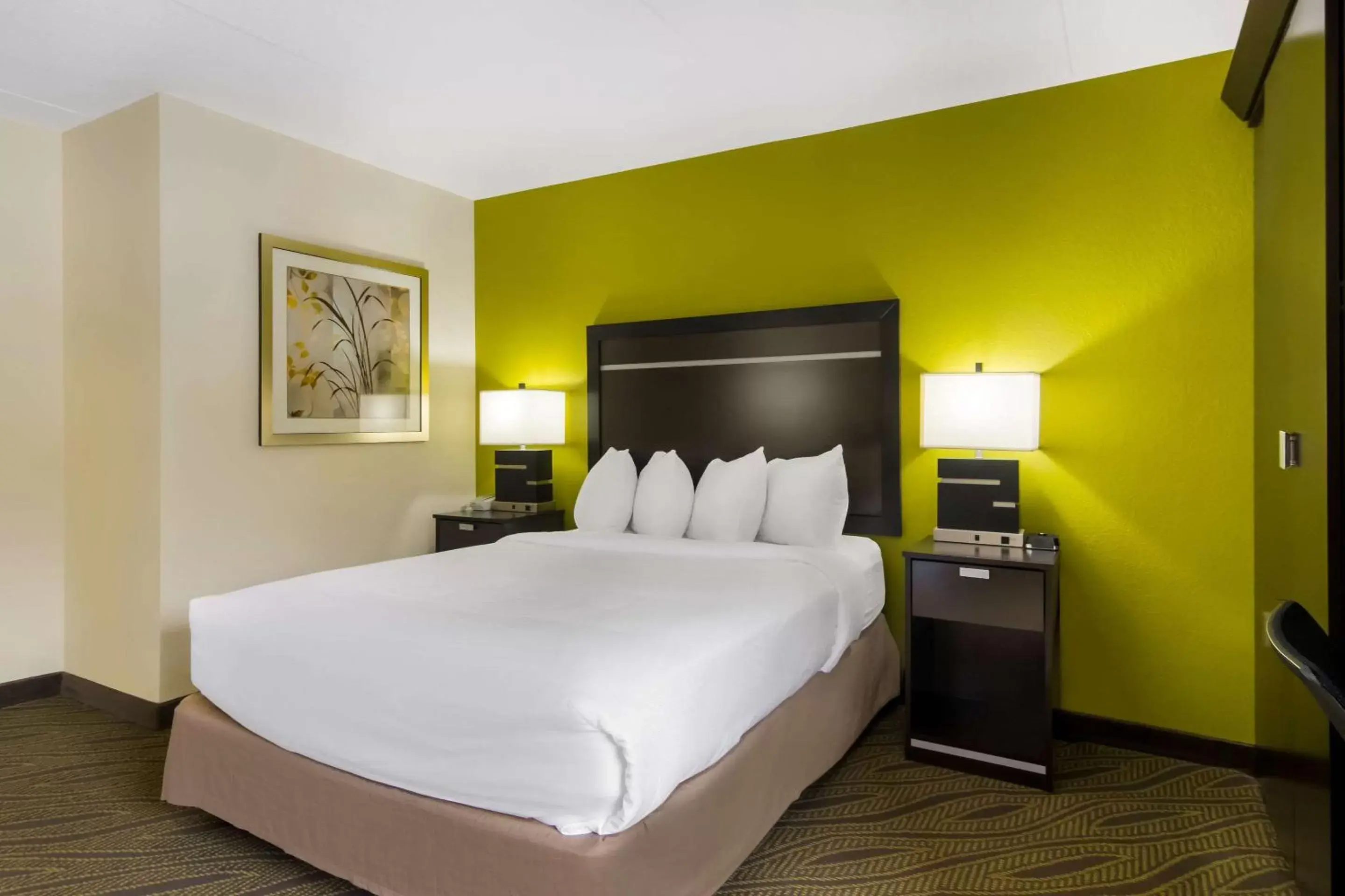 Bedroom, Bed in Comfort Inn