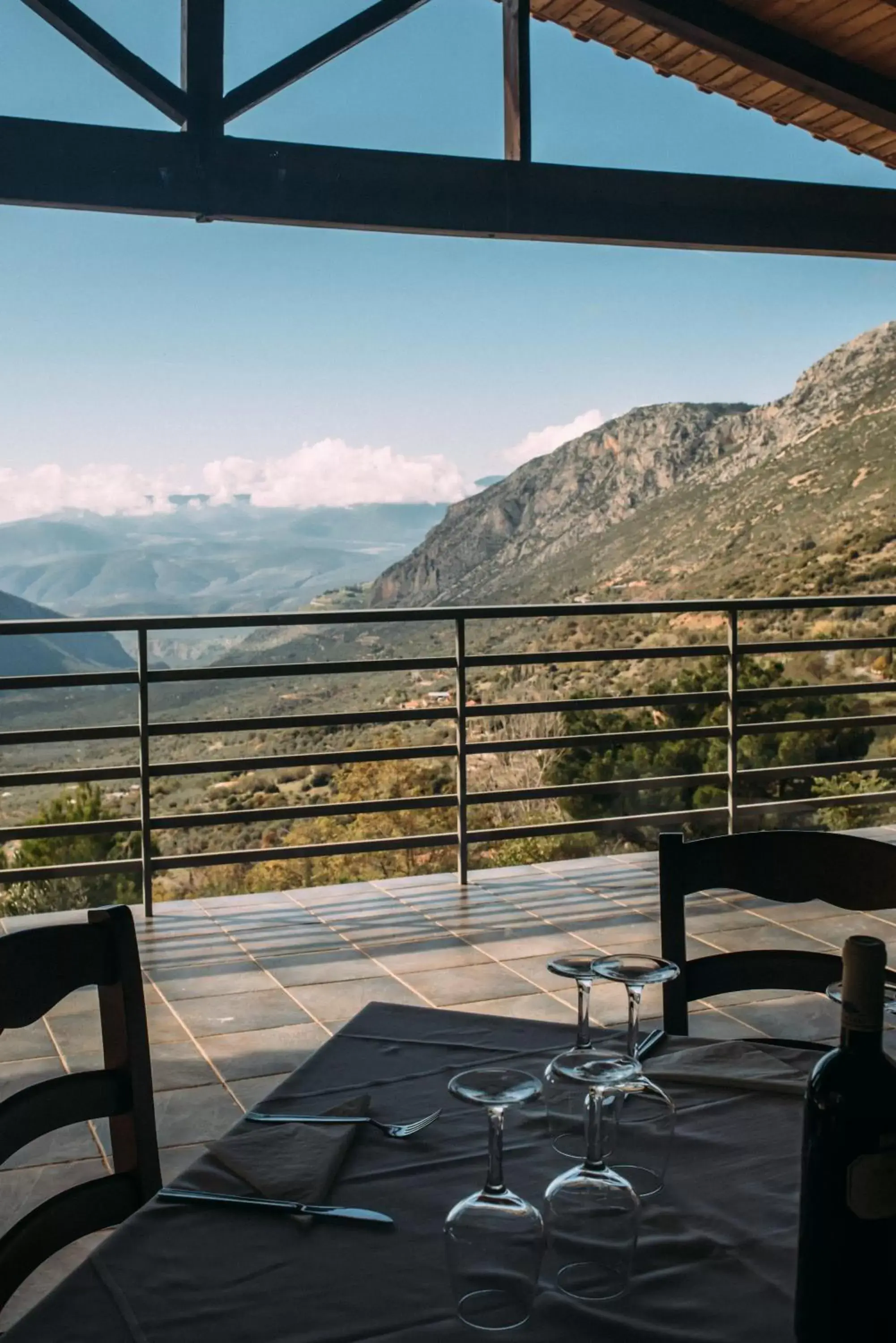Restaurant/places to eat, Balcony/Terrace in Domotel Anemolia Mountain Resort