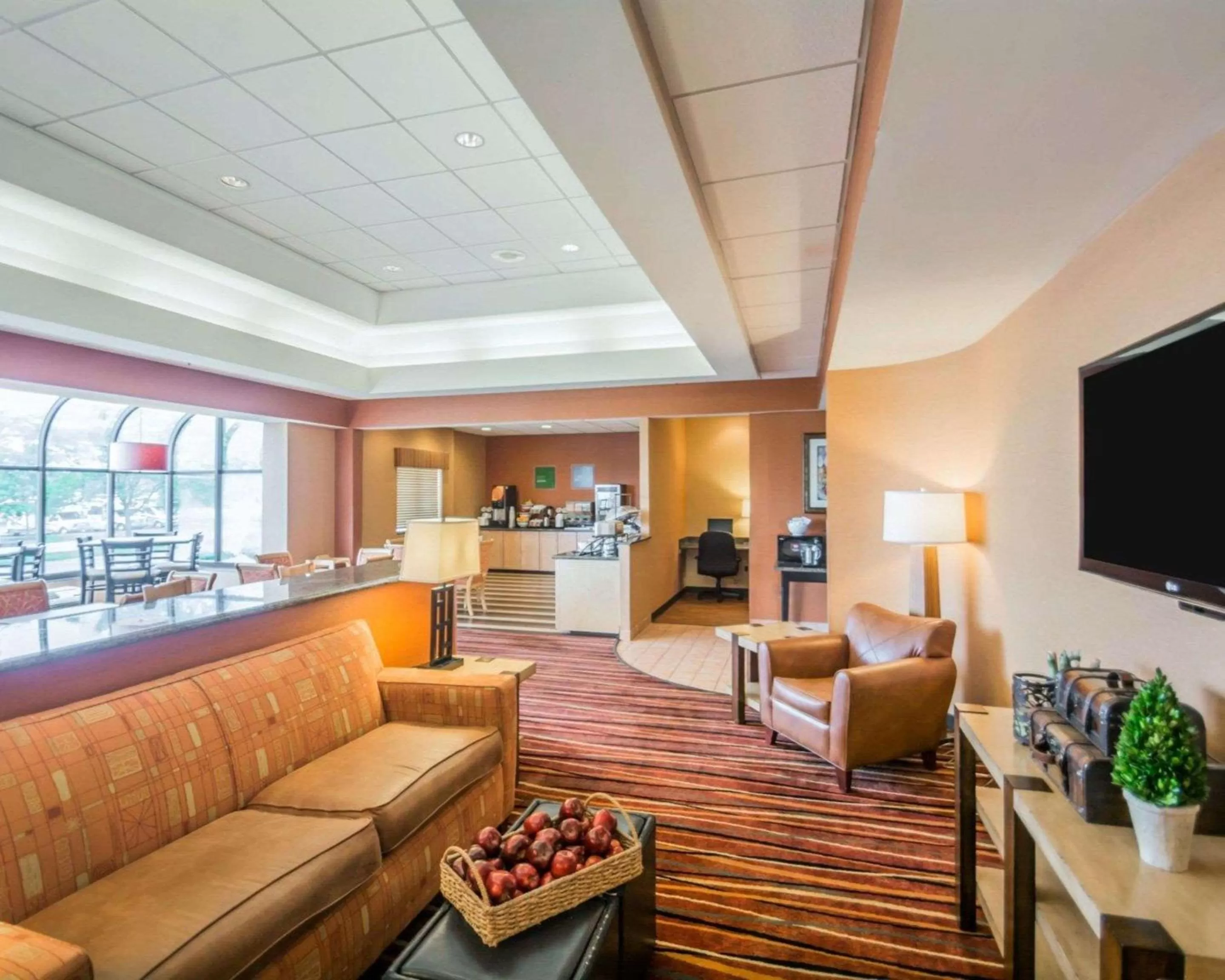 Lobby or reception in Comfort Inn - NYS Fairgrounds