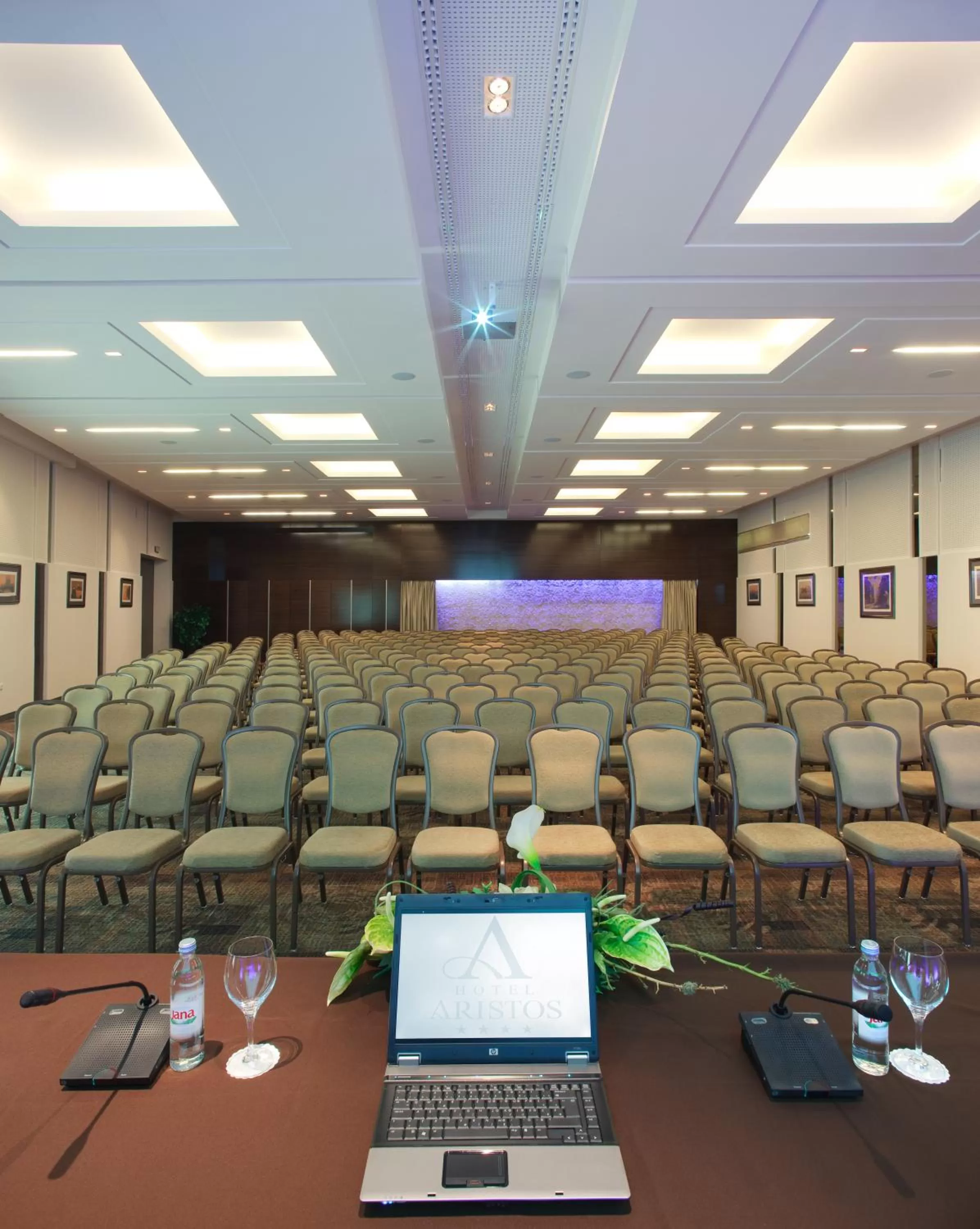 Meeting/conference room in Hotel Aristos