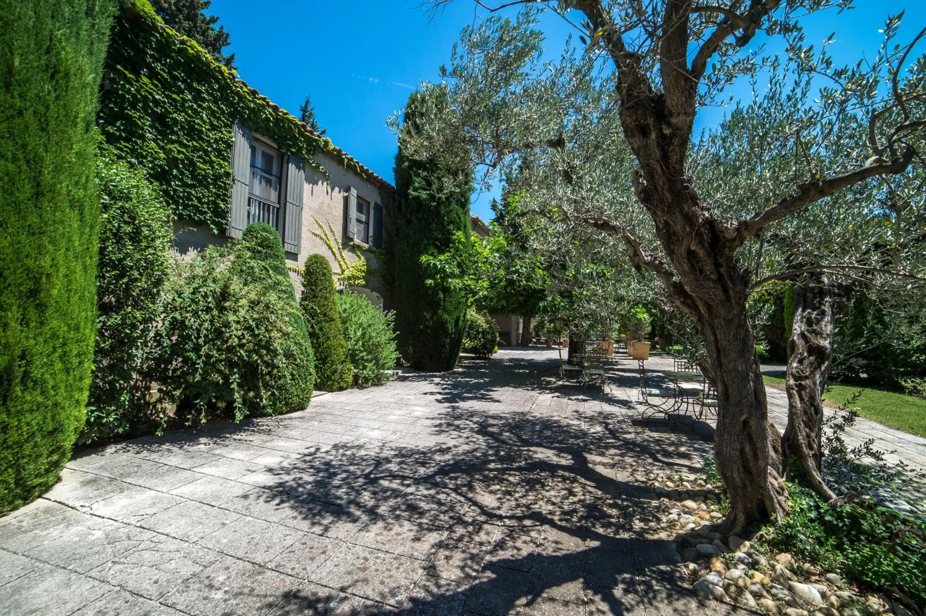 Property Building in Baumanière - Les Baux de Provence