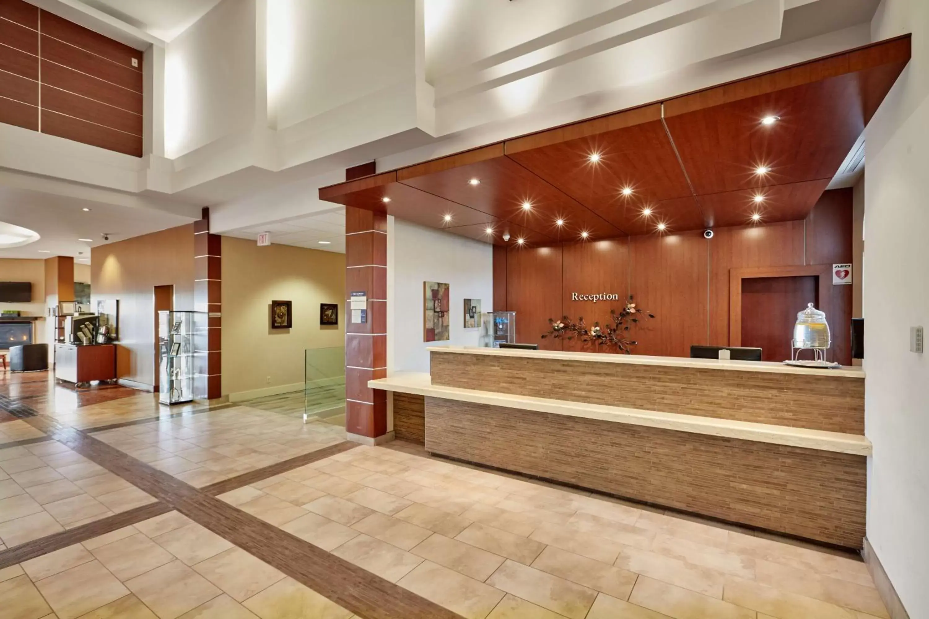 Lobby or reception, Lobby/Reception in Best Western Plus Orangeville Inn & Suites