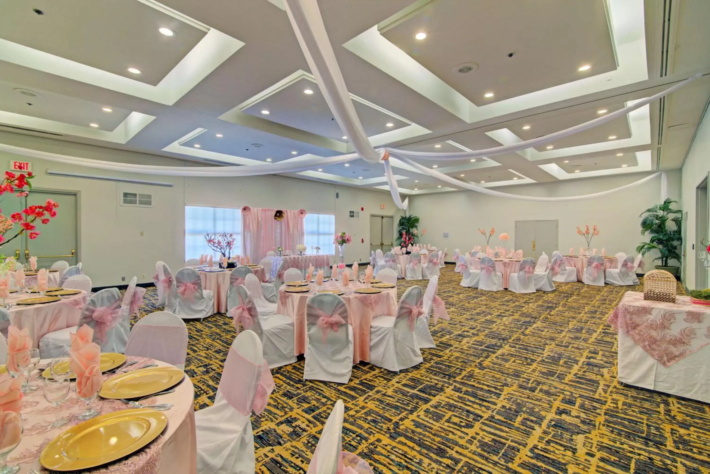 On site, Banquet Facilities in Best Western Posada Royale Hotel & Suites