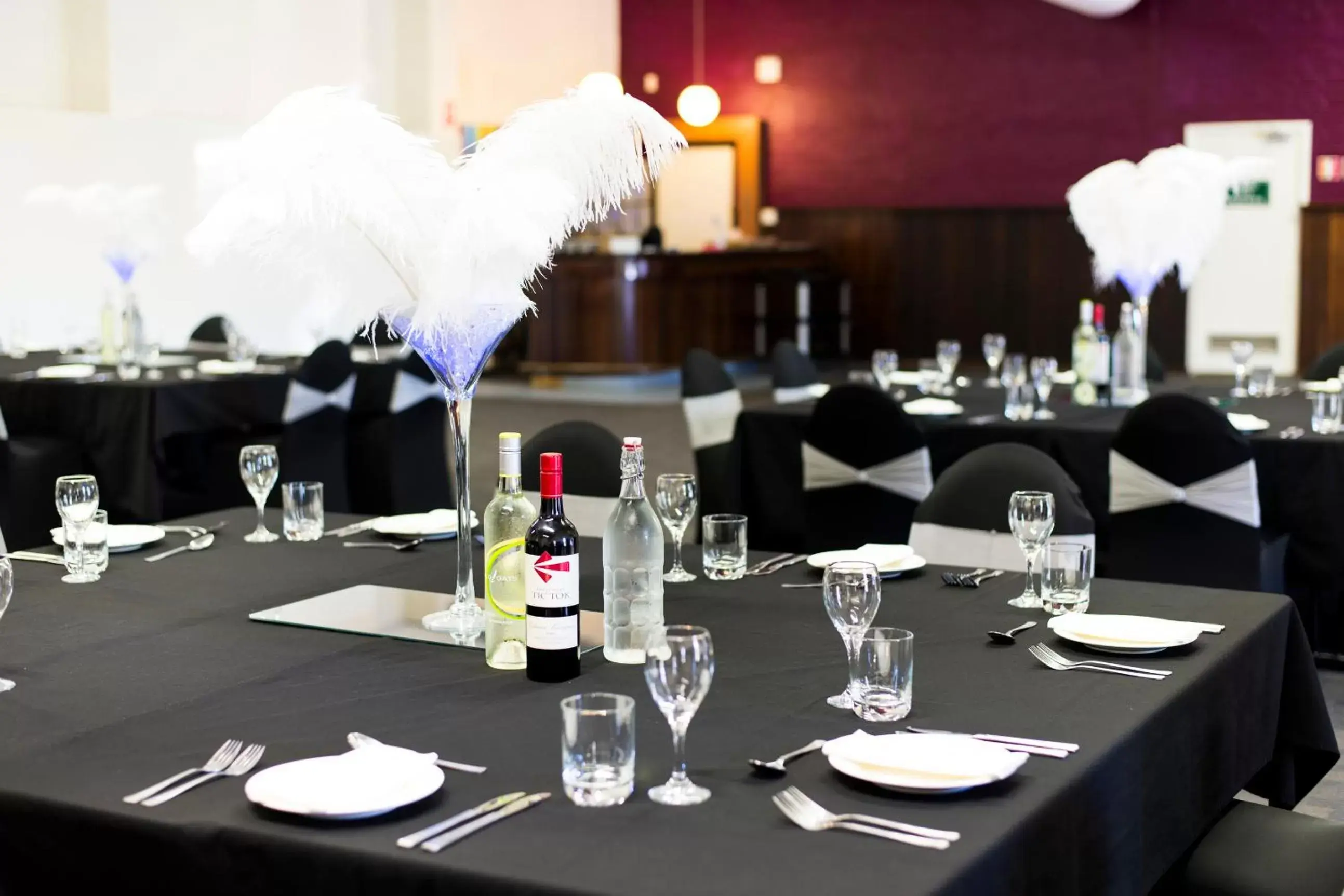 Banquet/Function facilities, Restaurant/Places to Eat in Ibis Styles Karratha