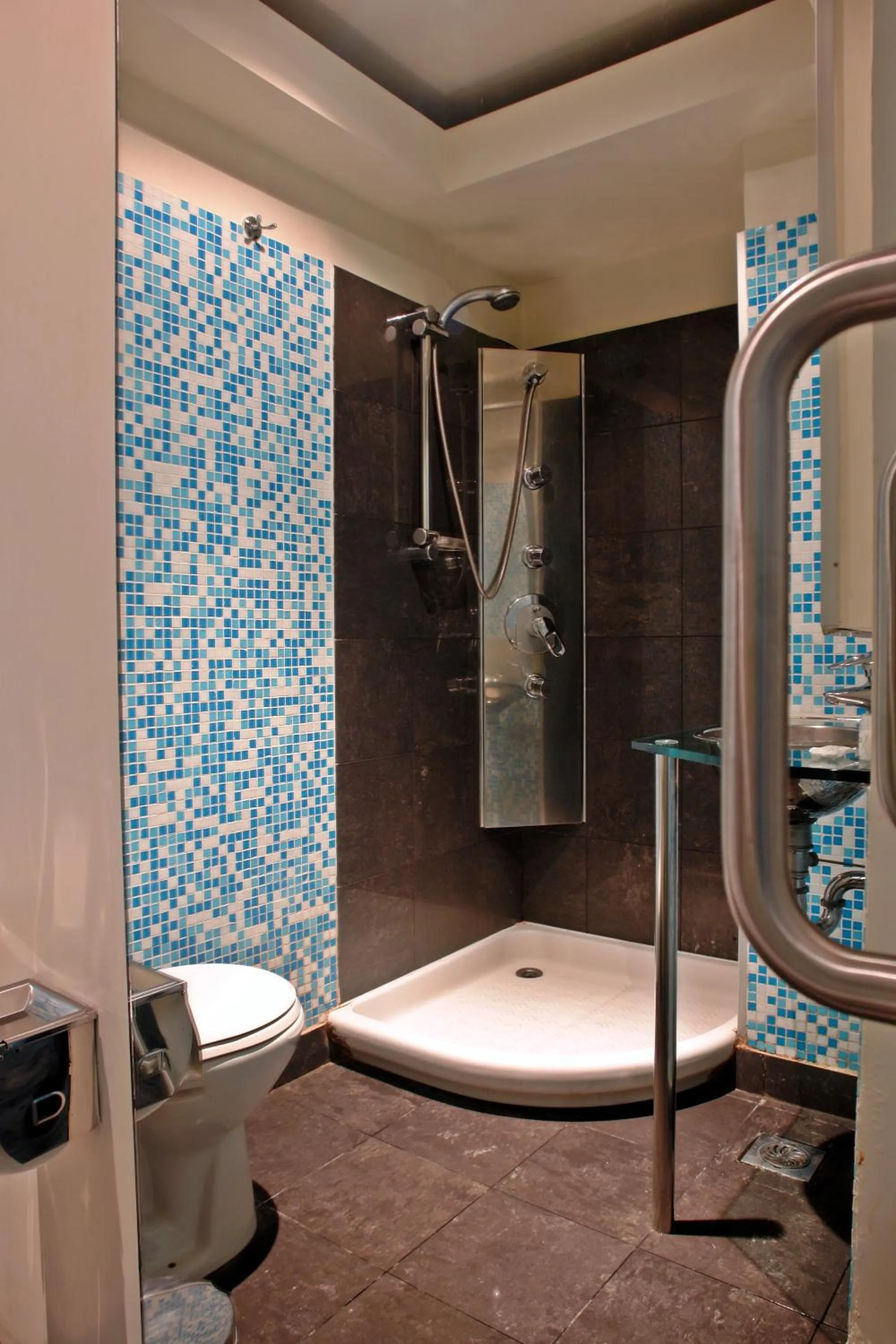 Bathroom in Semeli Hotel