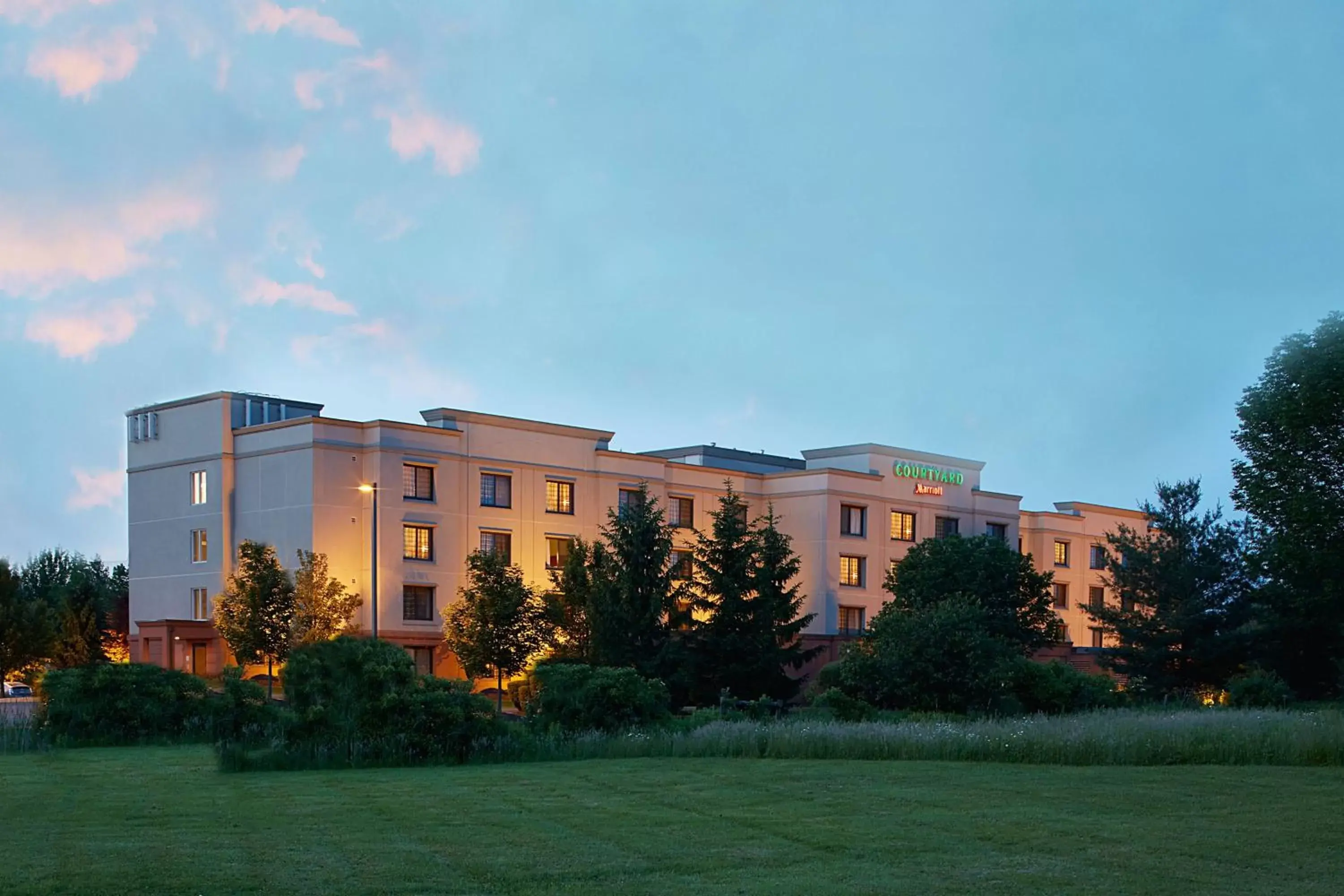Property Building in Courtyard by Marriott Ithaca Airport/University