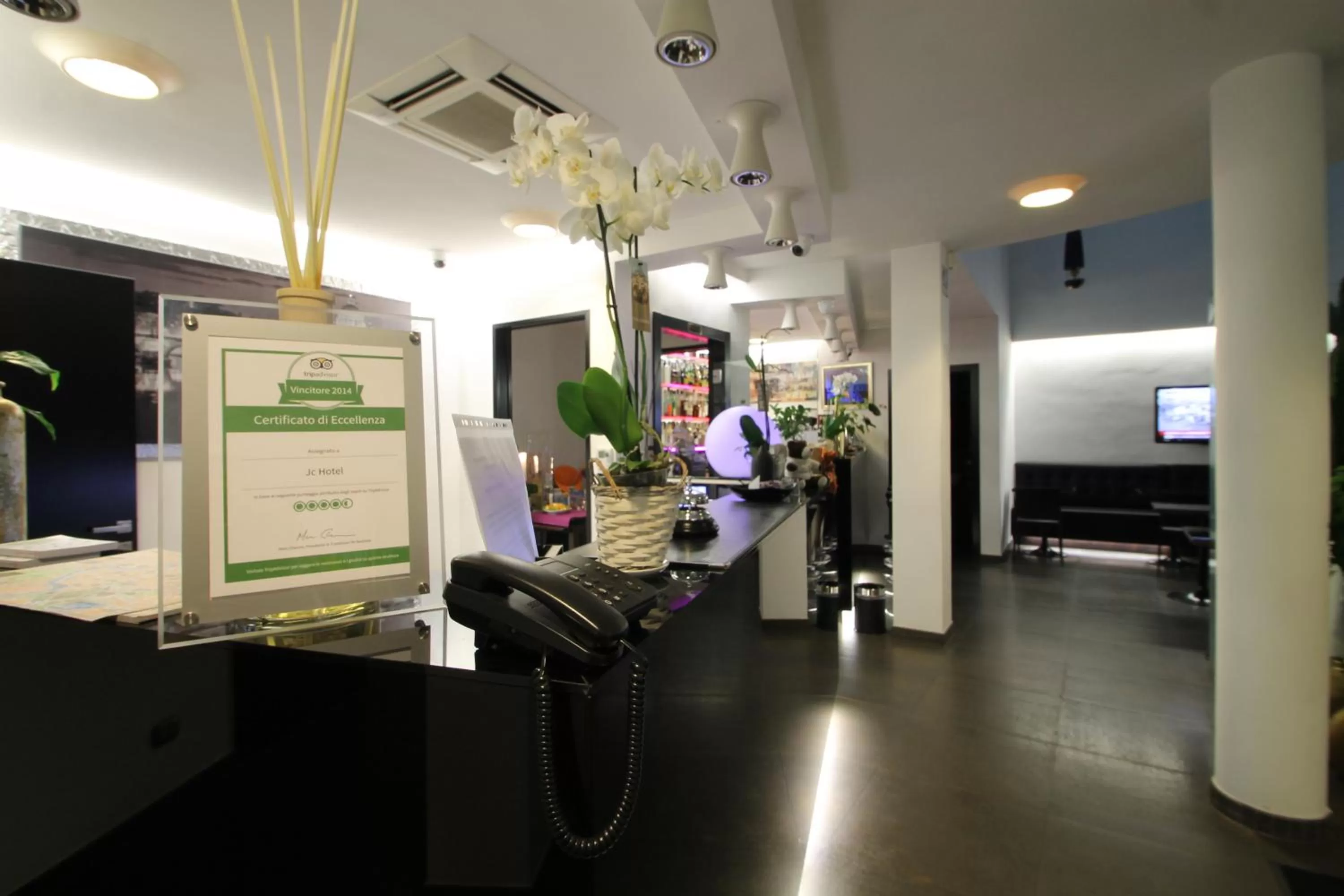 Lobby or reception in JC Hotel