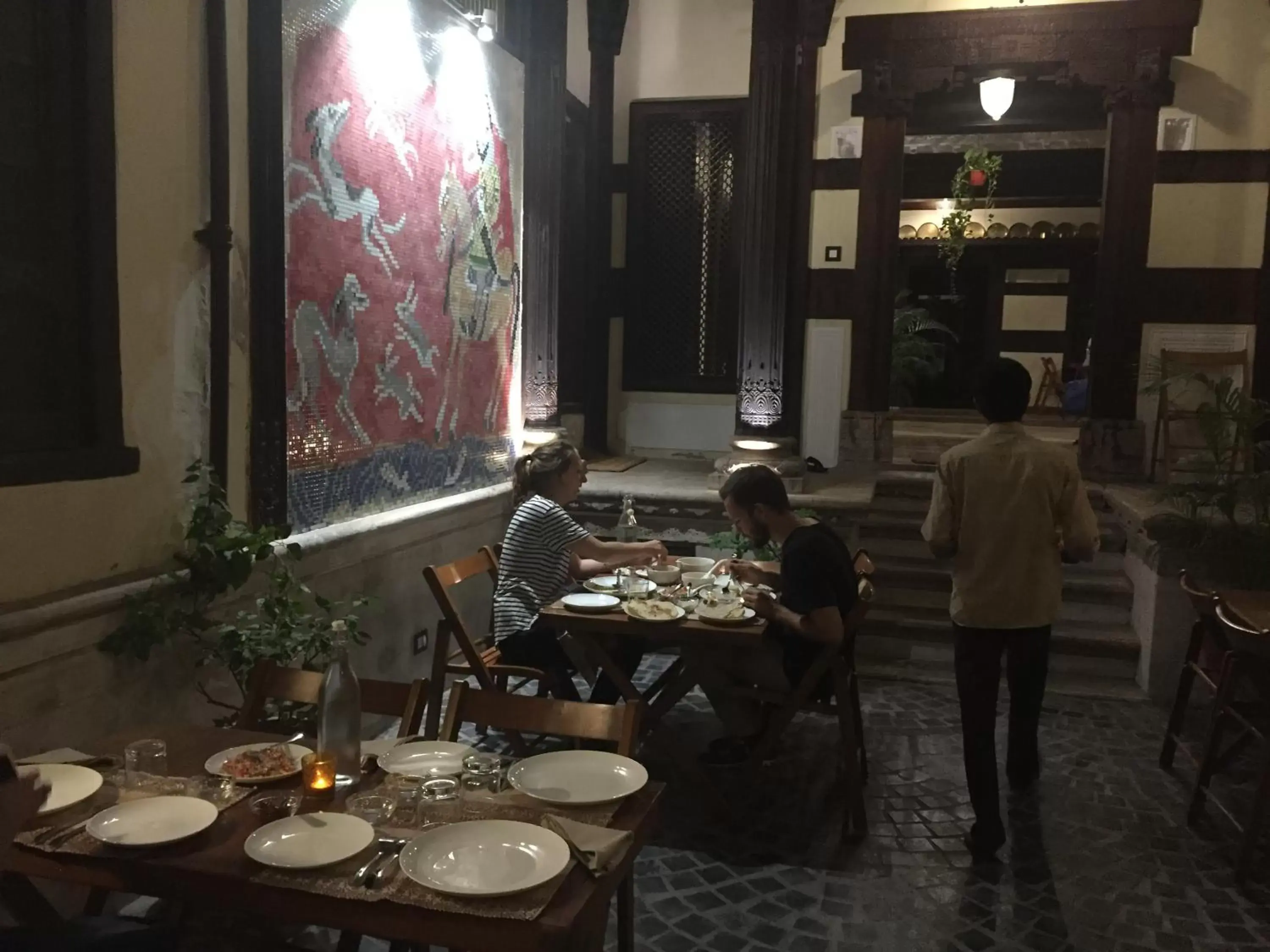 Restaurant/places to eat in Deewanji Ni Haveli Restaurant/places to eat in Deewanji Ni Haveli