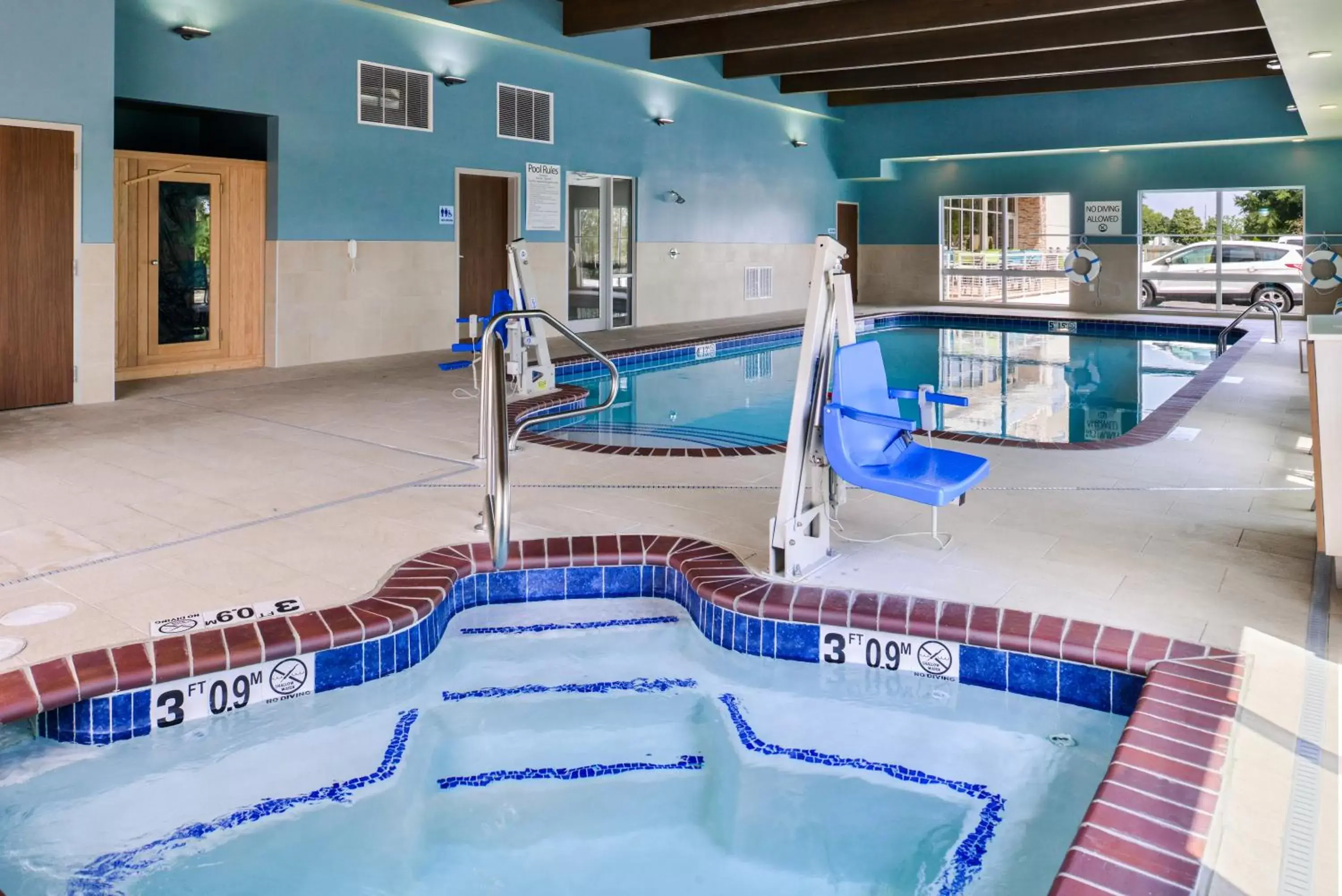 Swimming Pool in Holiday Inn Express & Suites - Siloam Springs, an IHG Hotel