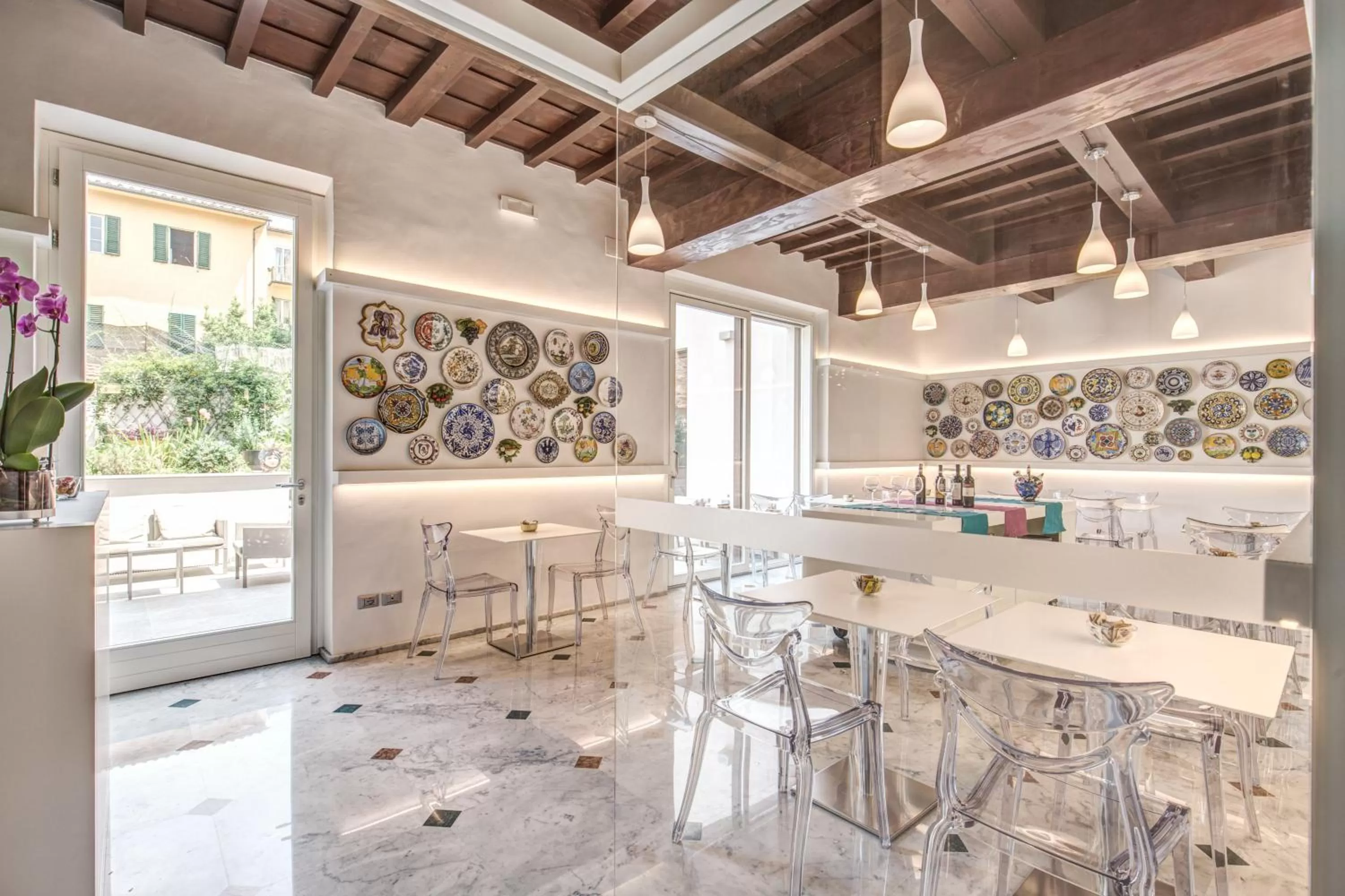 Lounge or bar in Hotel Boston