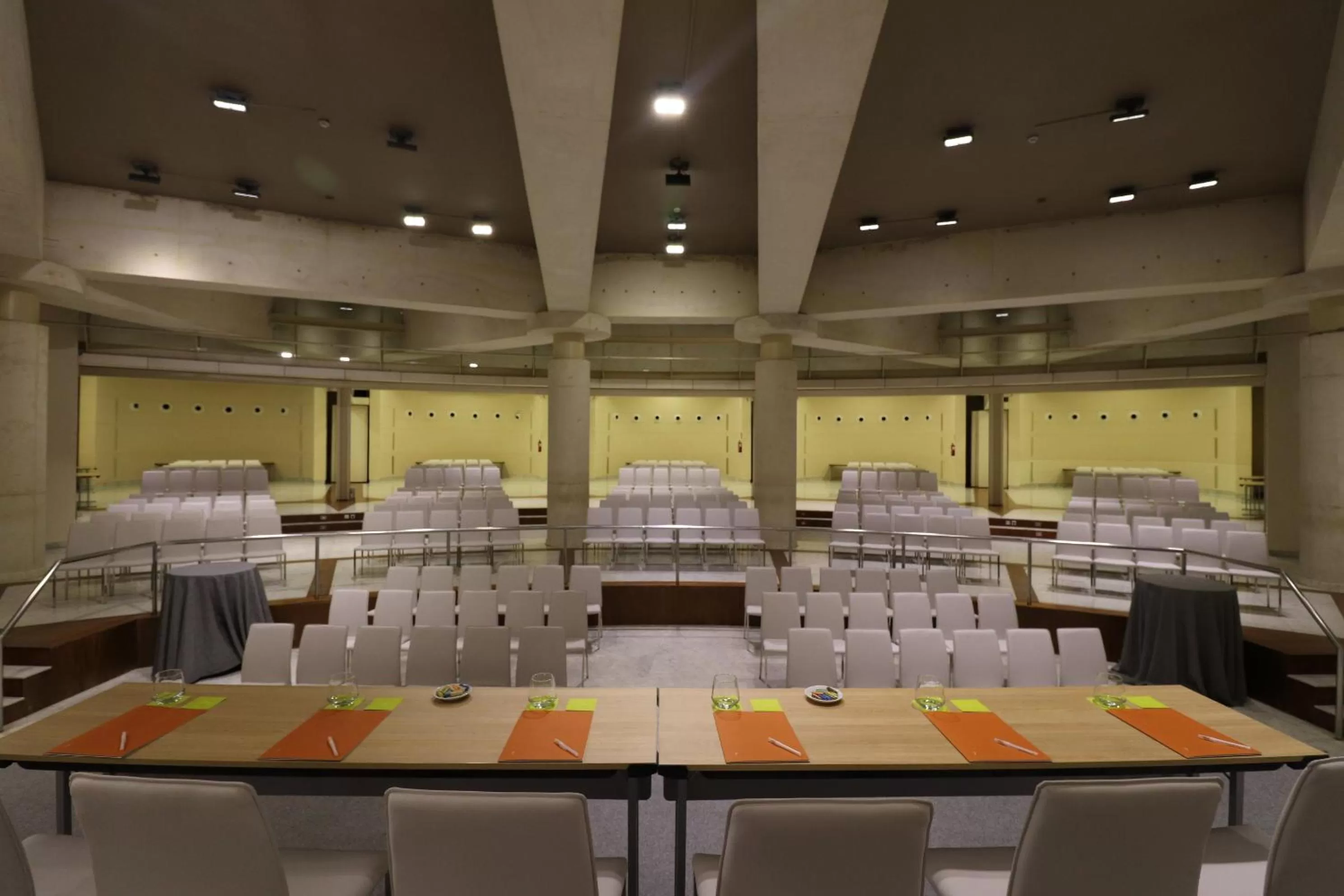 Meeting/conference room in Silken Al-Andalus Palace