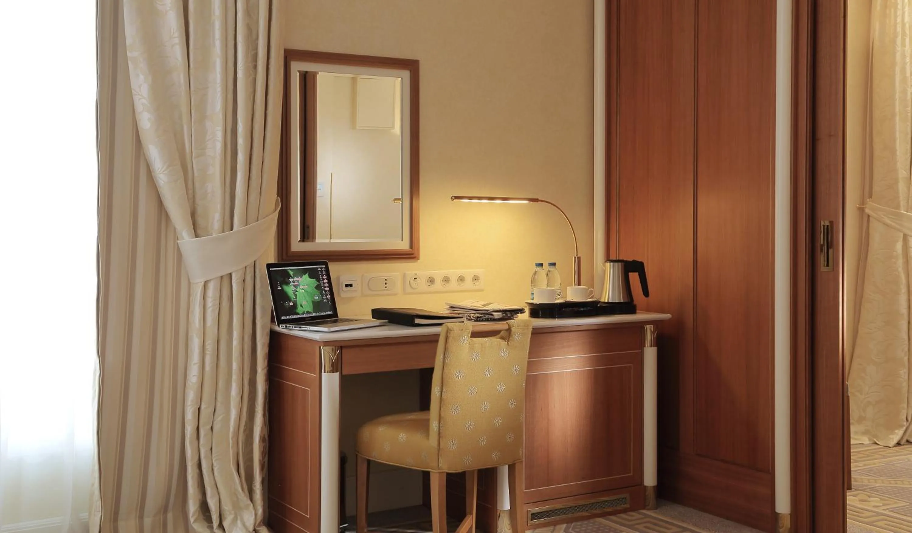 Decorative detail in Atli Hotel Ankara