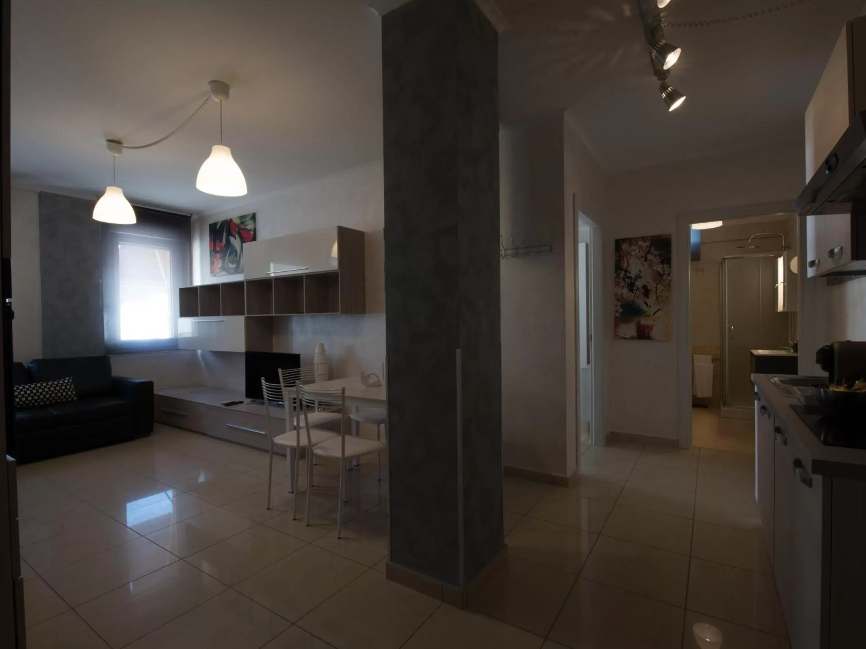 Dining area, Kitchen/Kitchenette in Castiglione Residence