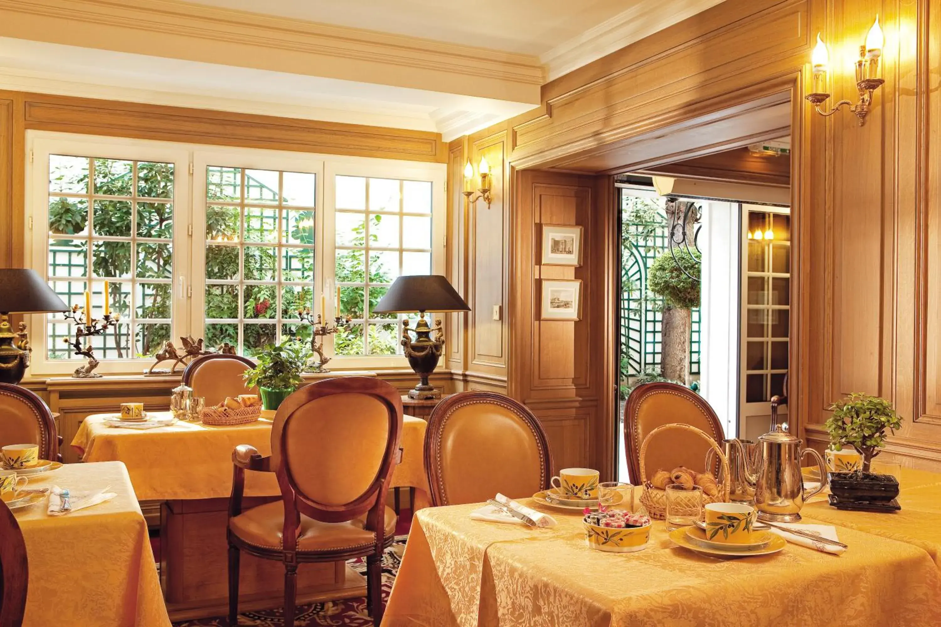 Lounge or bar, Restaurant/Places to Eat in Hotel De Varenne