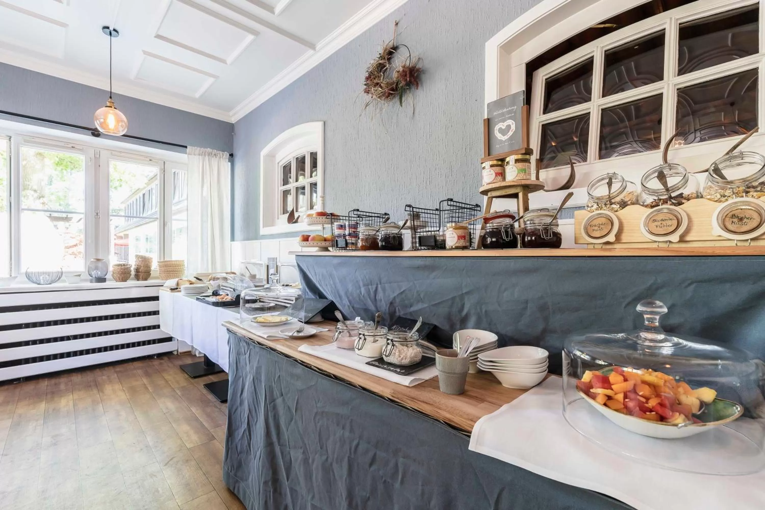 Buffet breakfast in Flair Hotel Zur Eiche