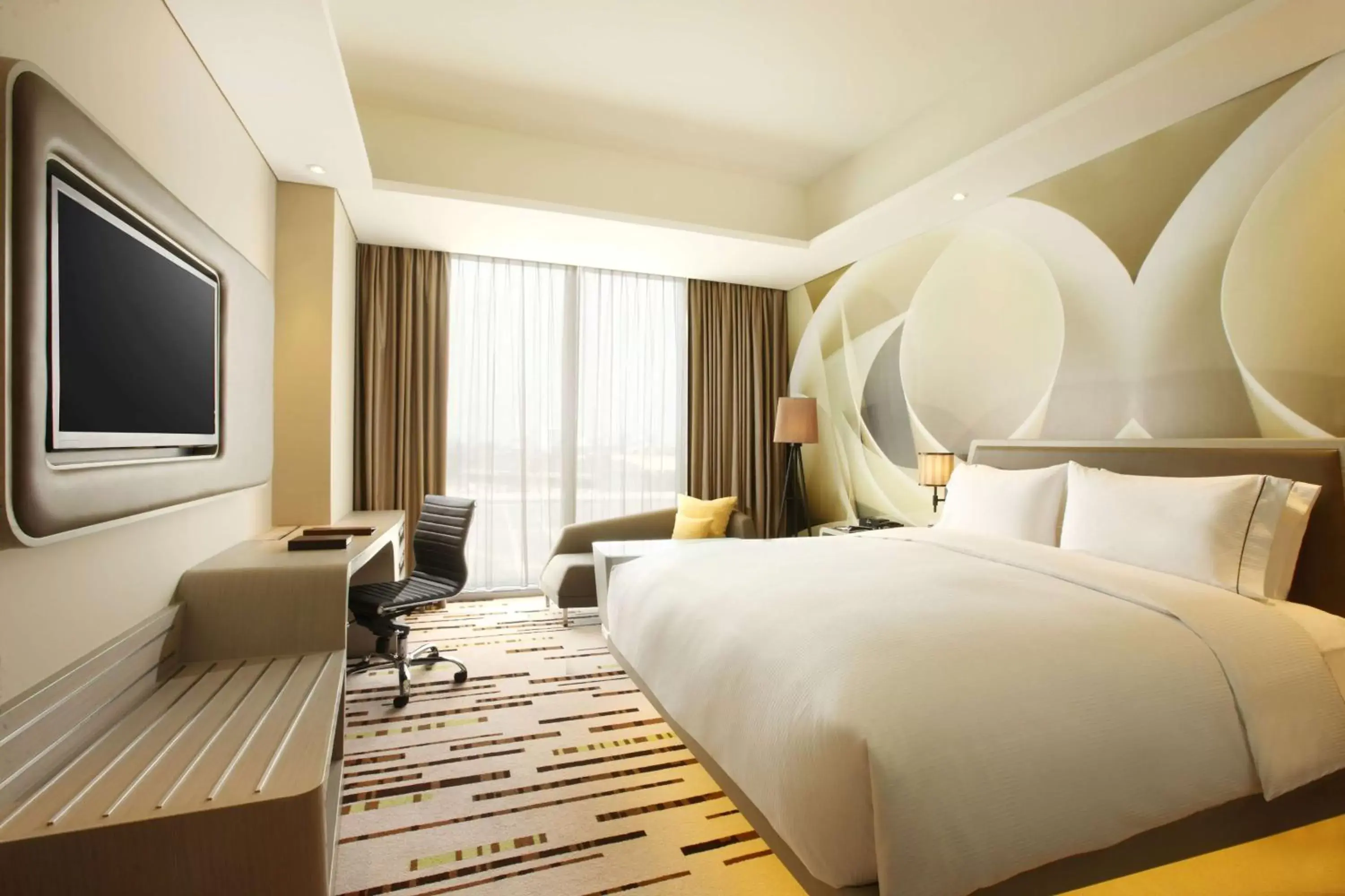 Bed in DoubleTree by Hilton Jakarta - Diponegoro