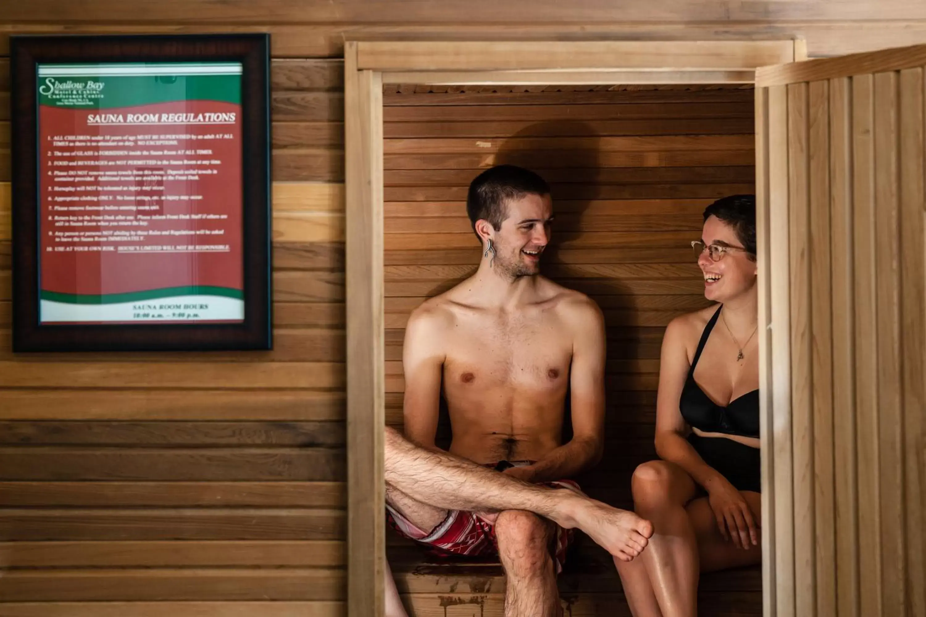 Sauna in Shallow Bay Motel & Cabins Conference Centre