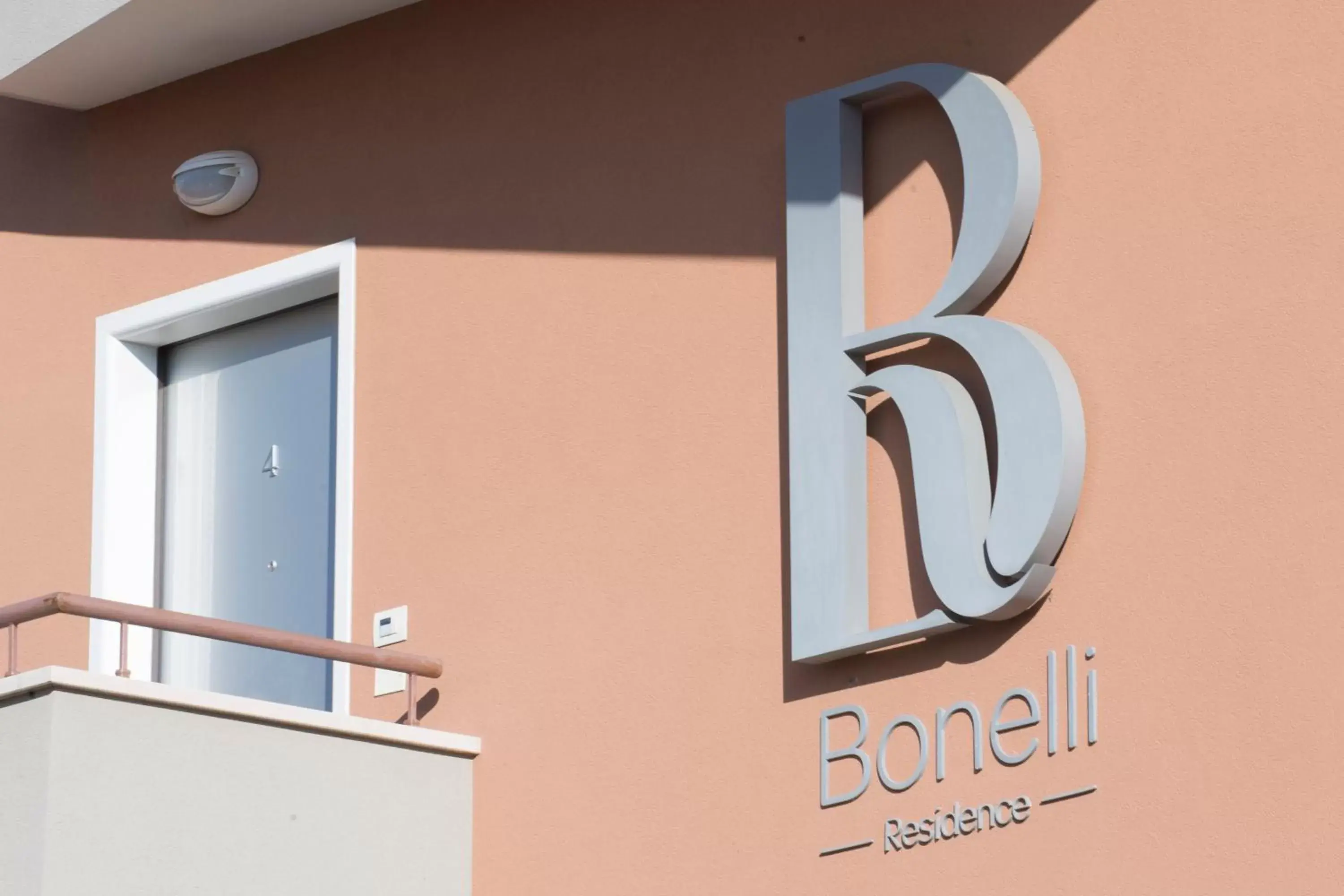 Logo/Certificate/Sign in Residence Bonelli