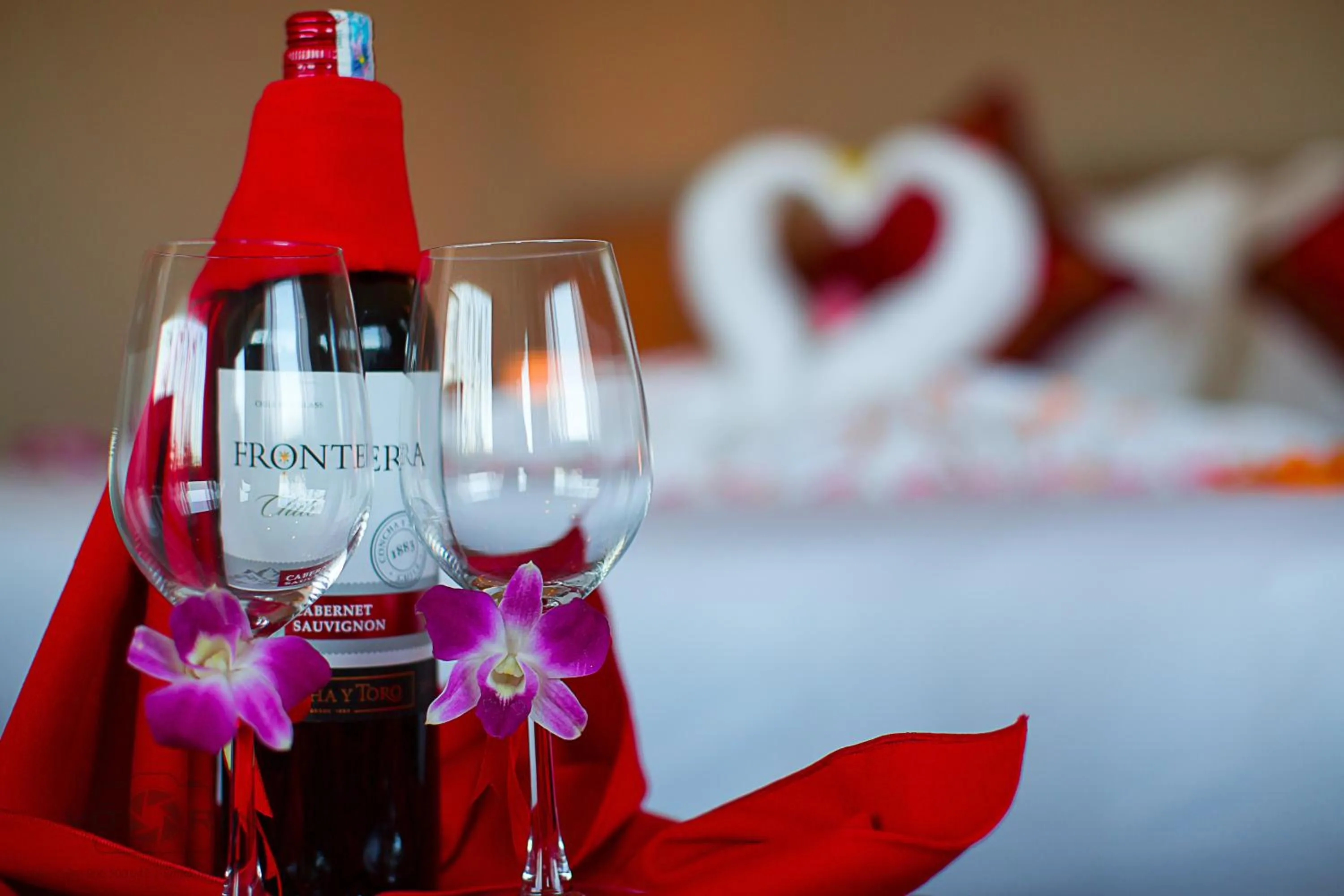 Drinks in Mulberry Collection Silk Eco