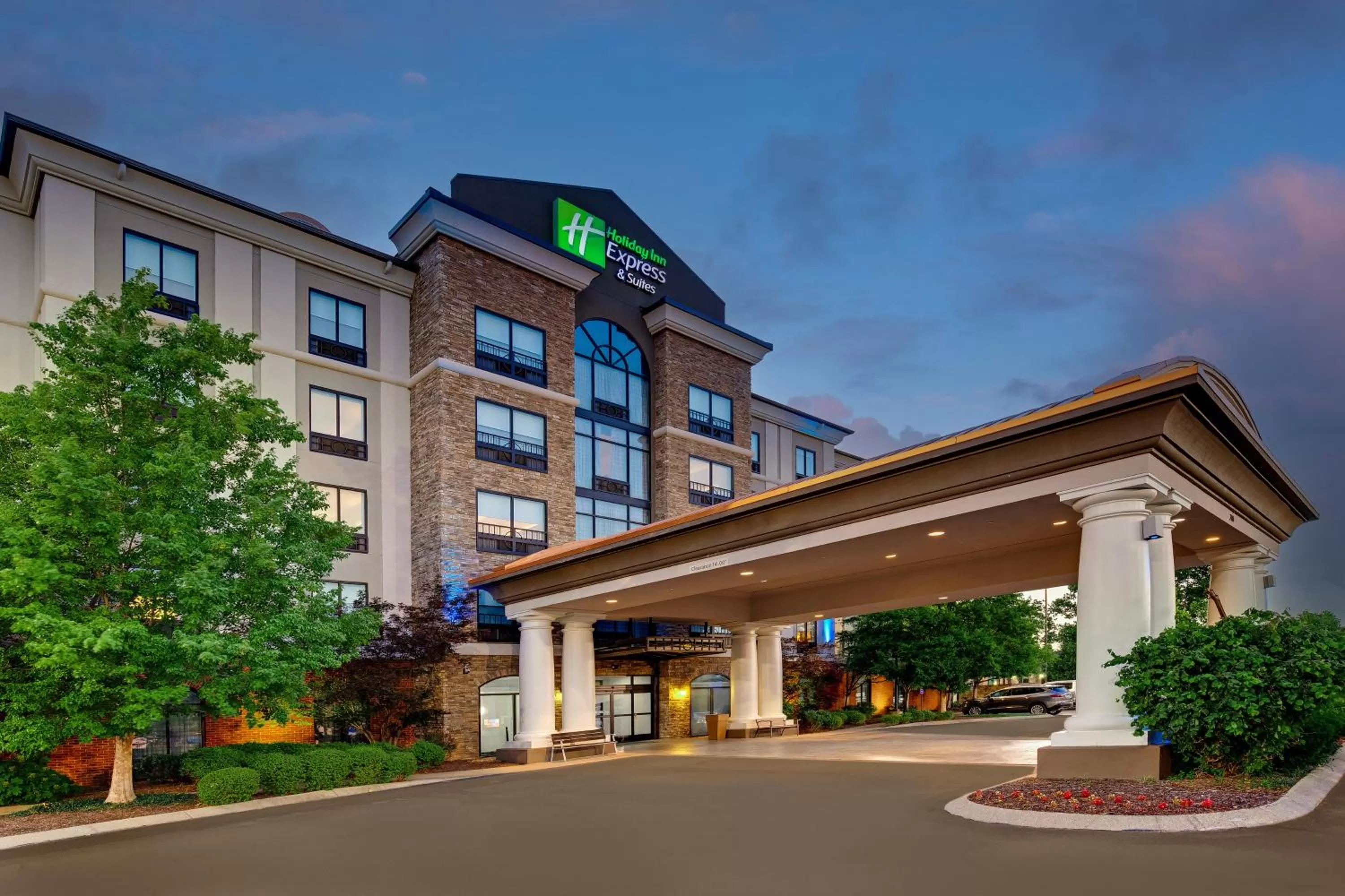 Property building in Holiday Inn Express Nashville-Opryland by IHG
