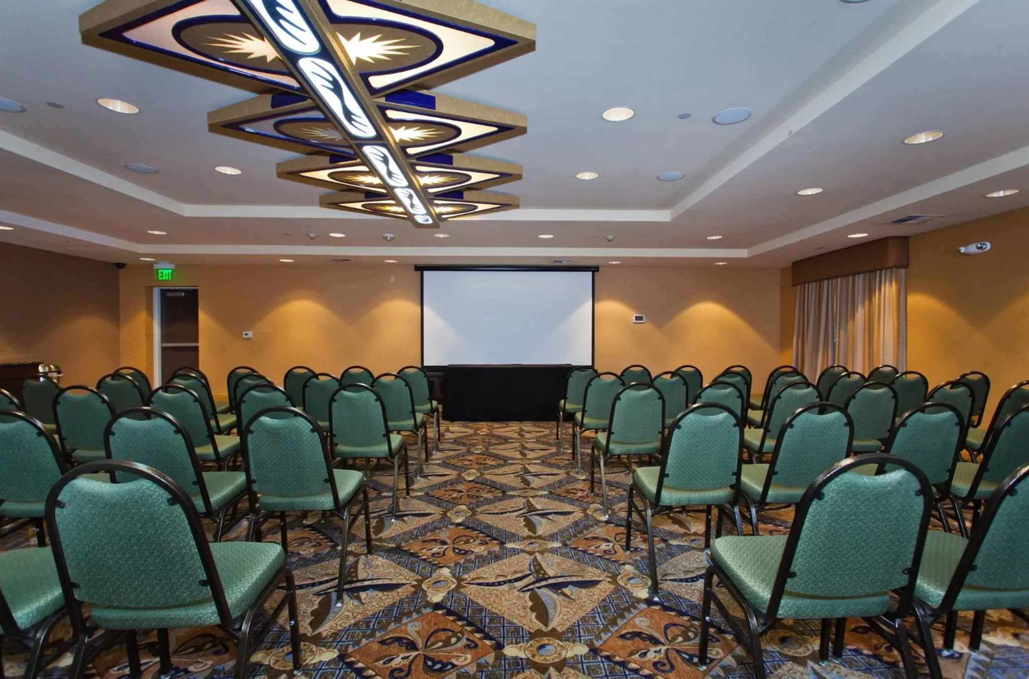 Meeting/conference room in Holiday Inn Express & Suites Sacramento NE Cal Expo by IHG