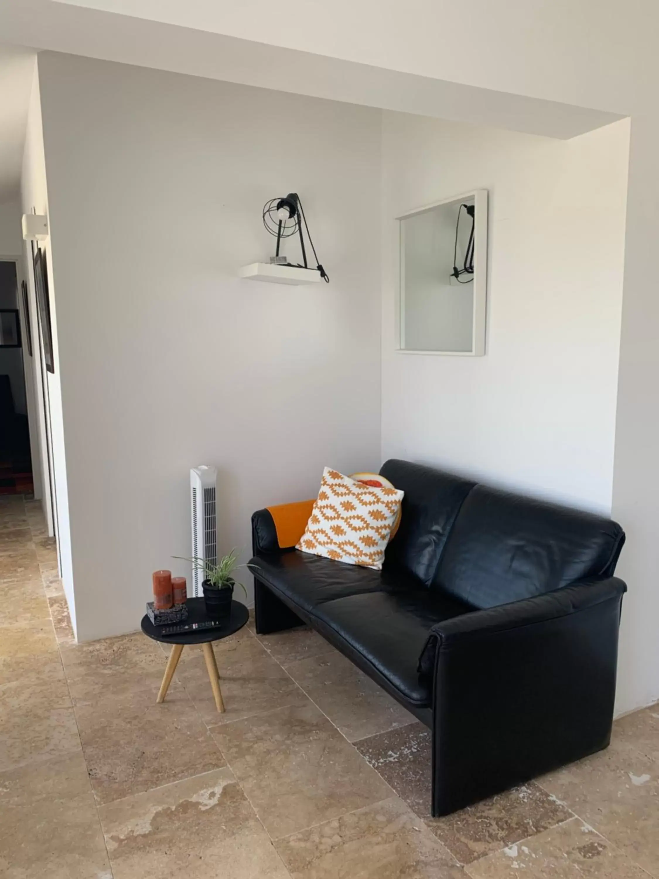 Living room, Seating Area in Croissant de Lune