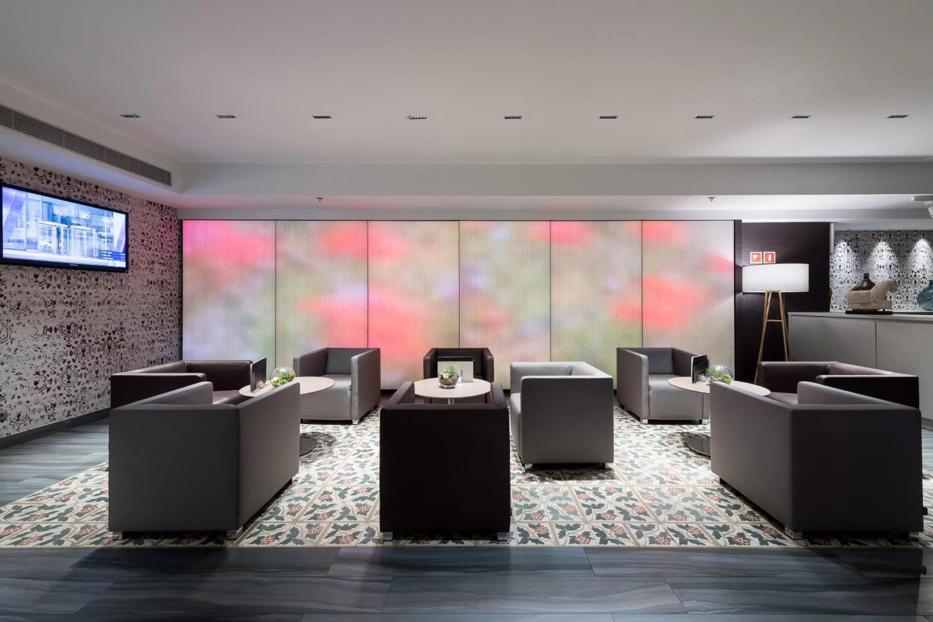 Lobby or reception in Catalonia Square 4* Sup