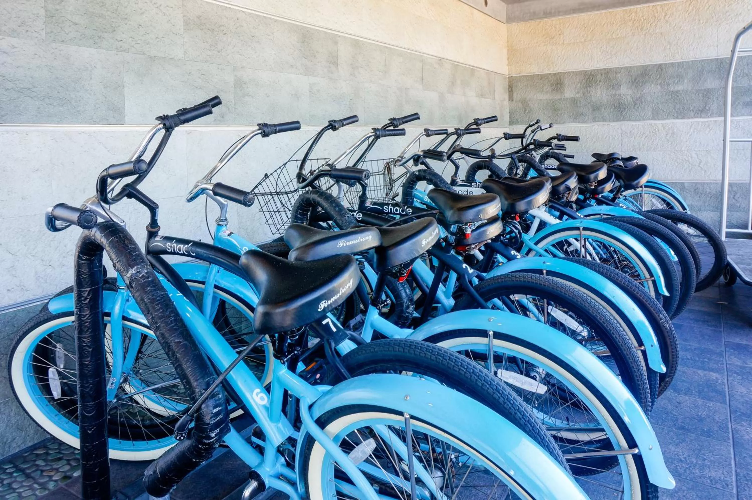 Area and facilities in Shade Hotel Manhattan Beach