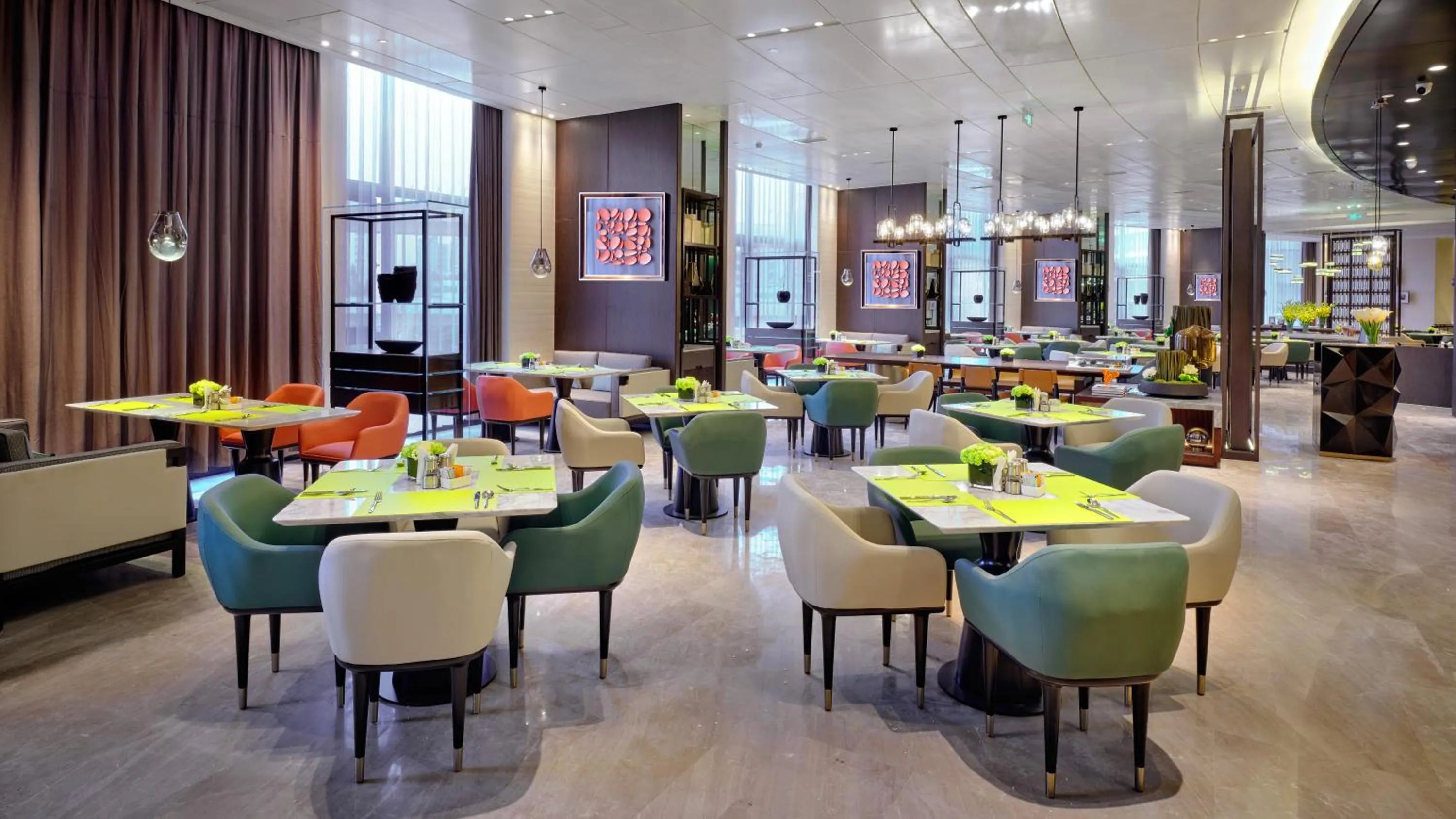 Restaurant/places to eat in Hampton by Hilton Shenzhen North Station