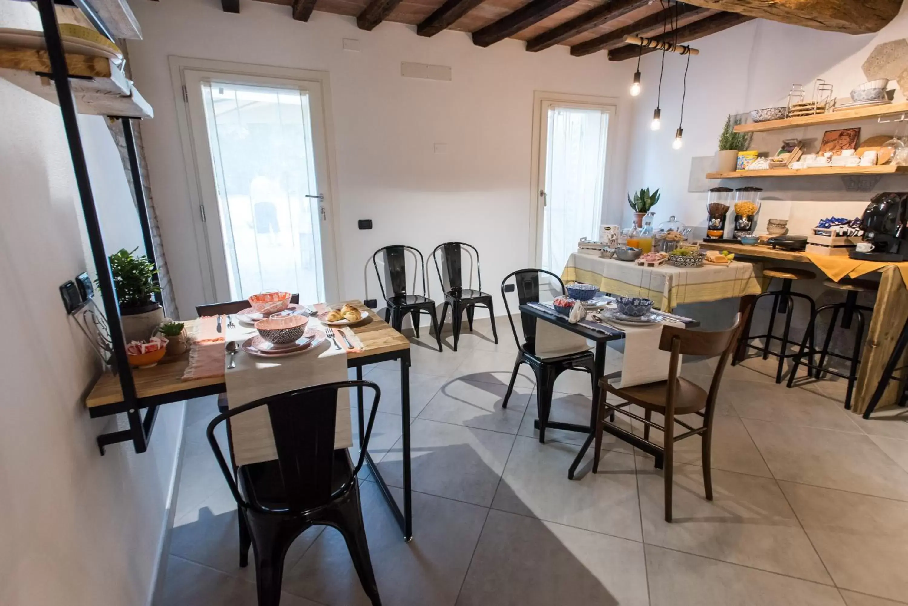 Kitchen or kitchenette, Restaurant/Places to Eat in Luna Sul Tetto