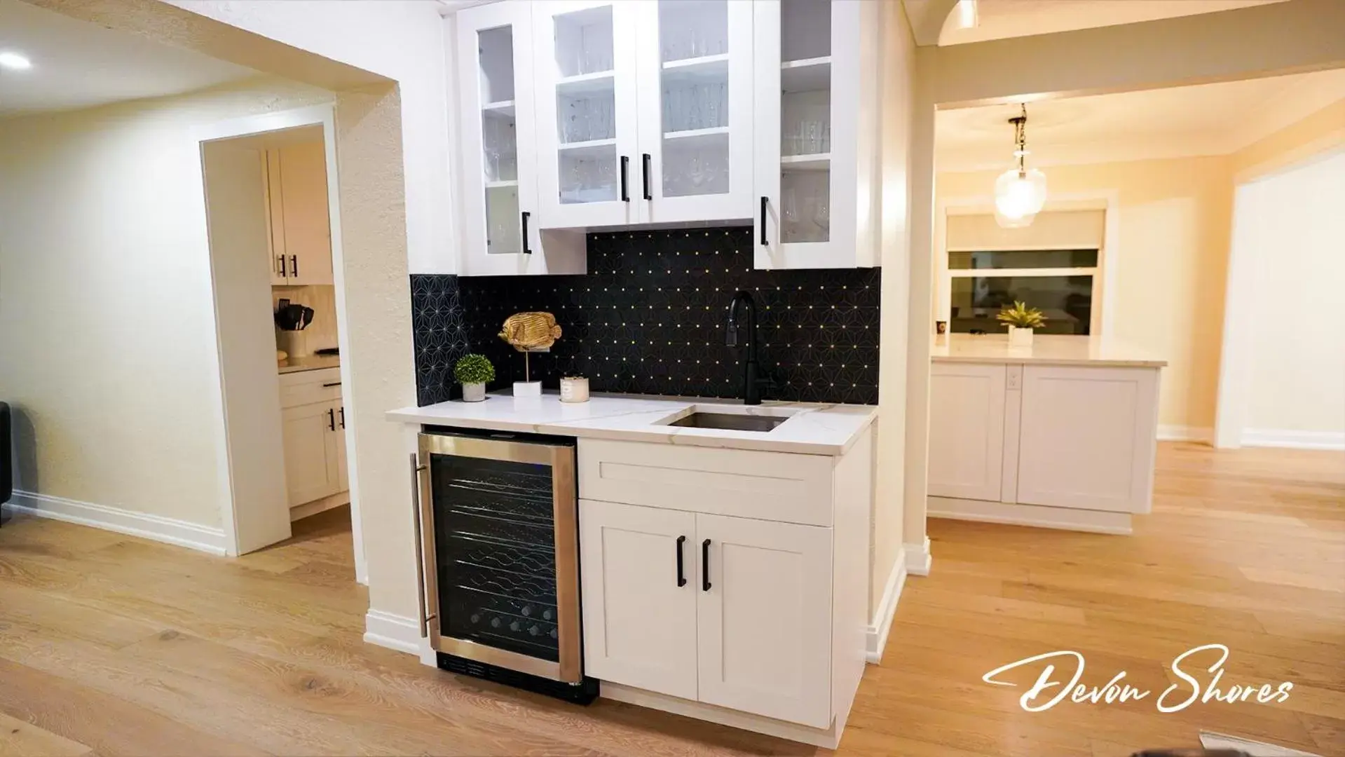 Kitchen/Kitchenette in Devon Shores