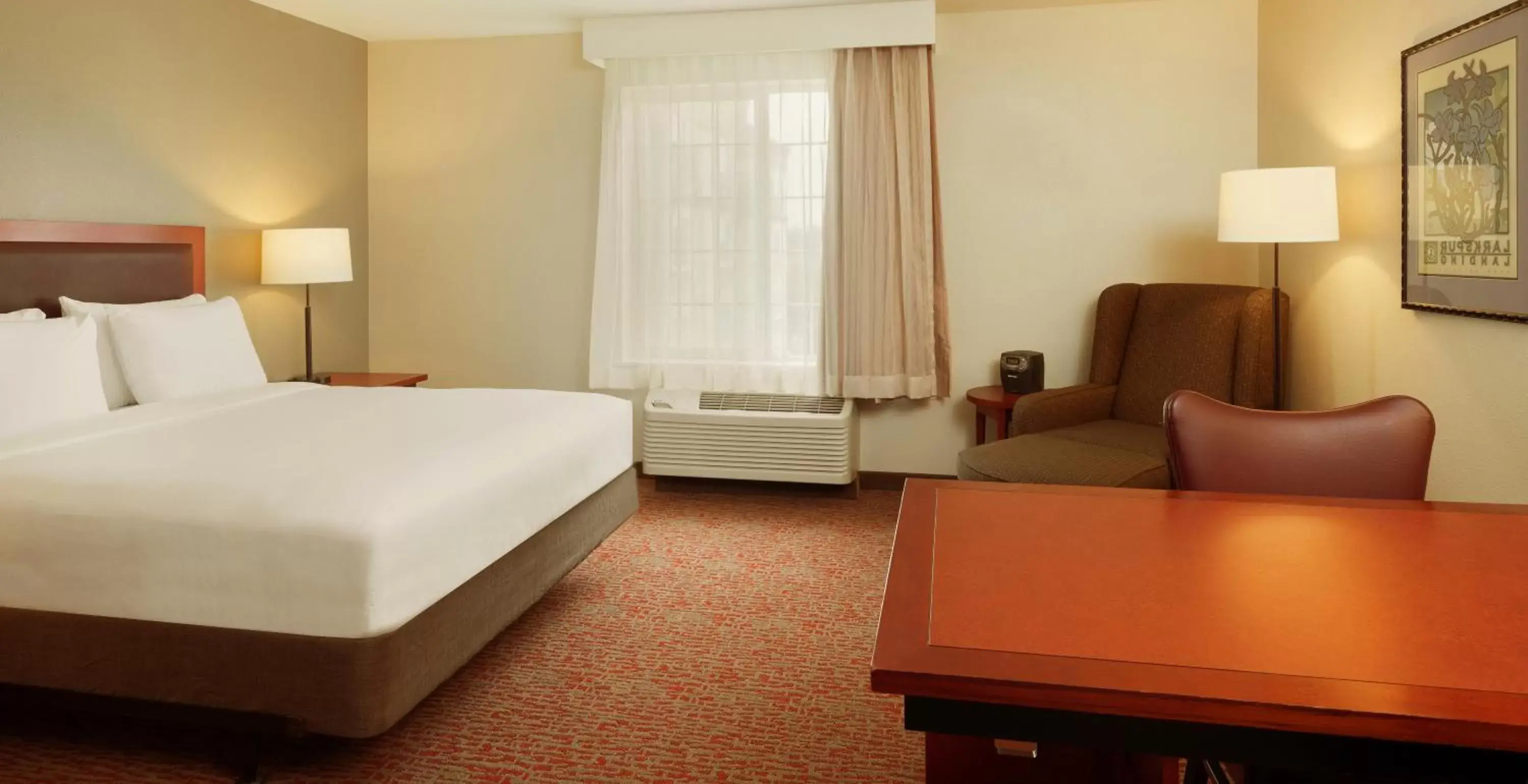 Bedroom in Larkspur Landing Sunnyvale-An All-Suite Hotel