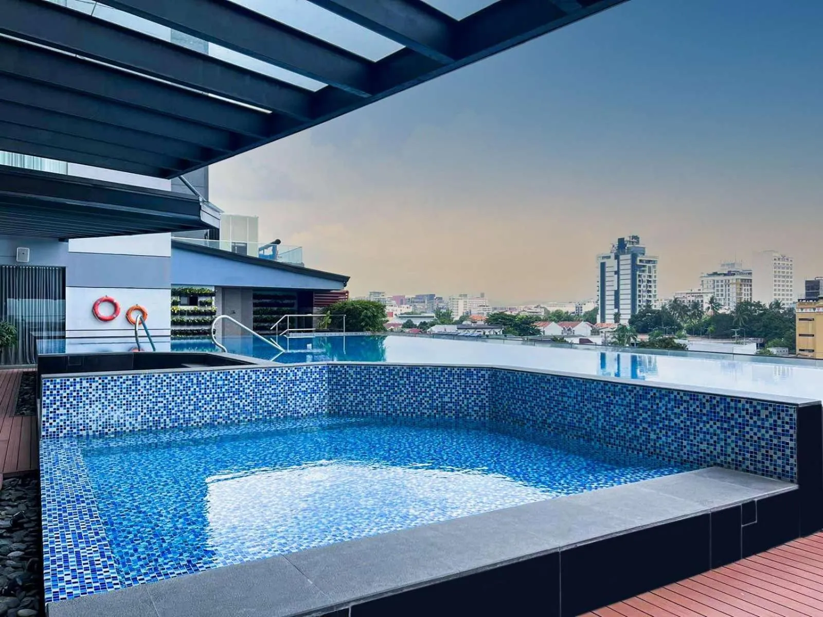  in Best Western Plus Metro Clark