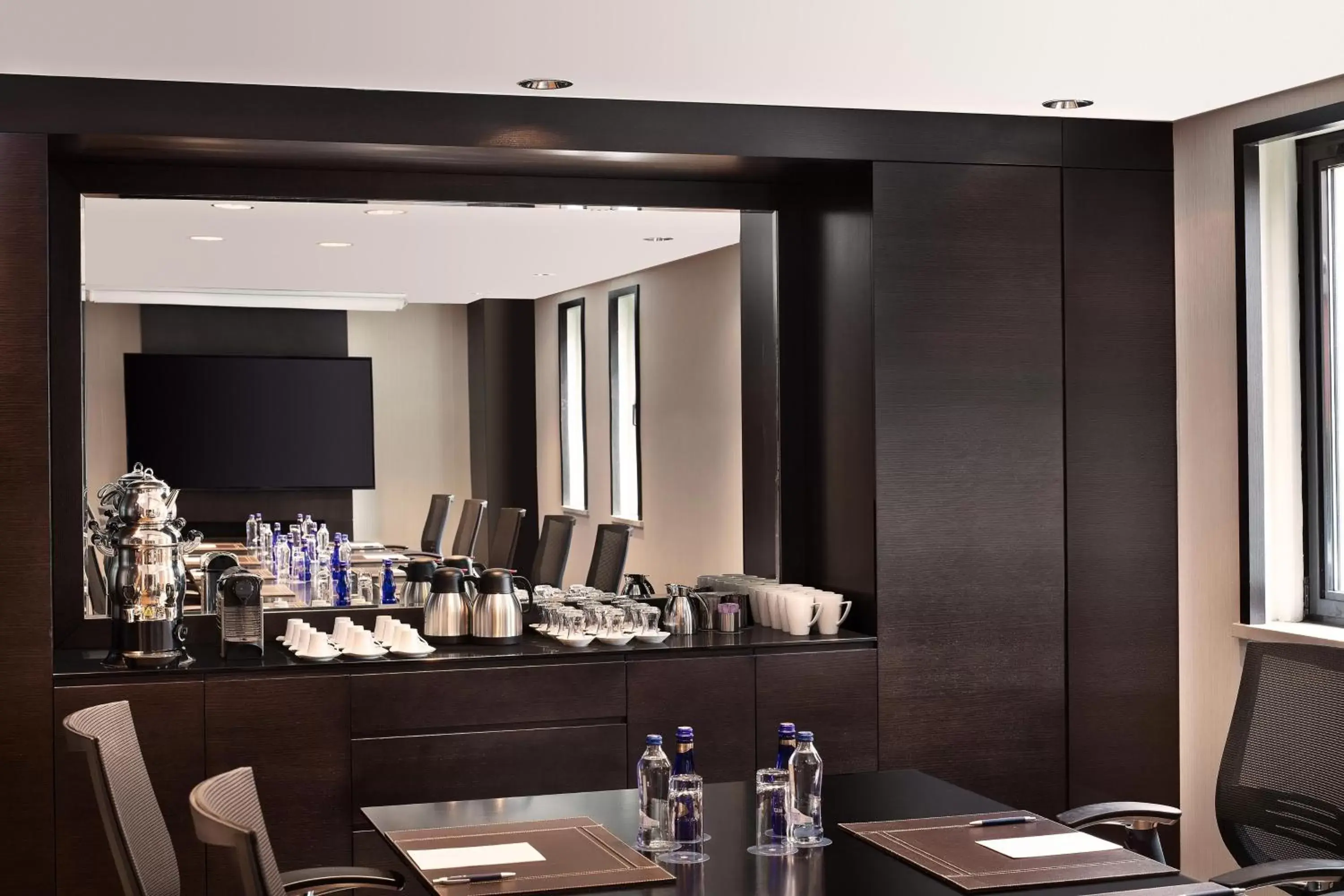 Meeting/conference room, TV/Entertainment Center in Sheraton Istanbul Levent
