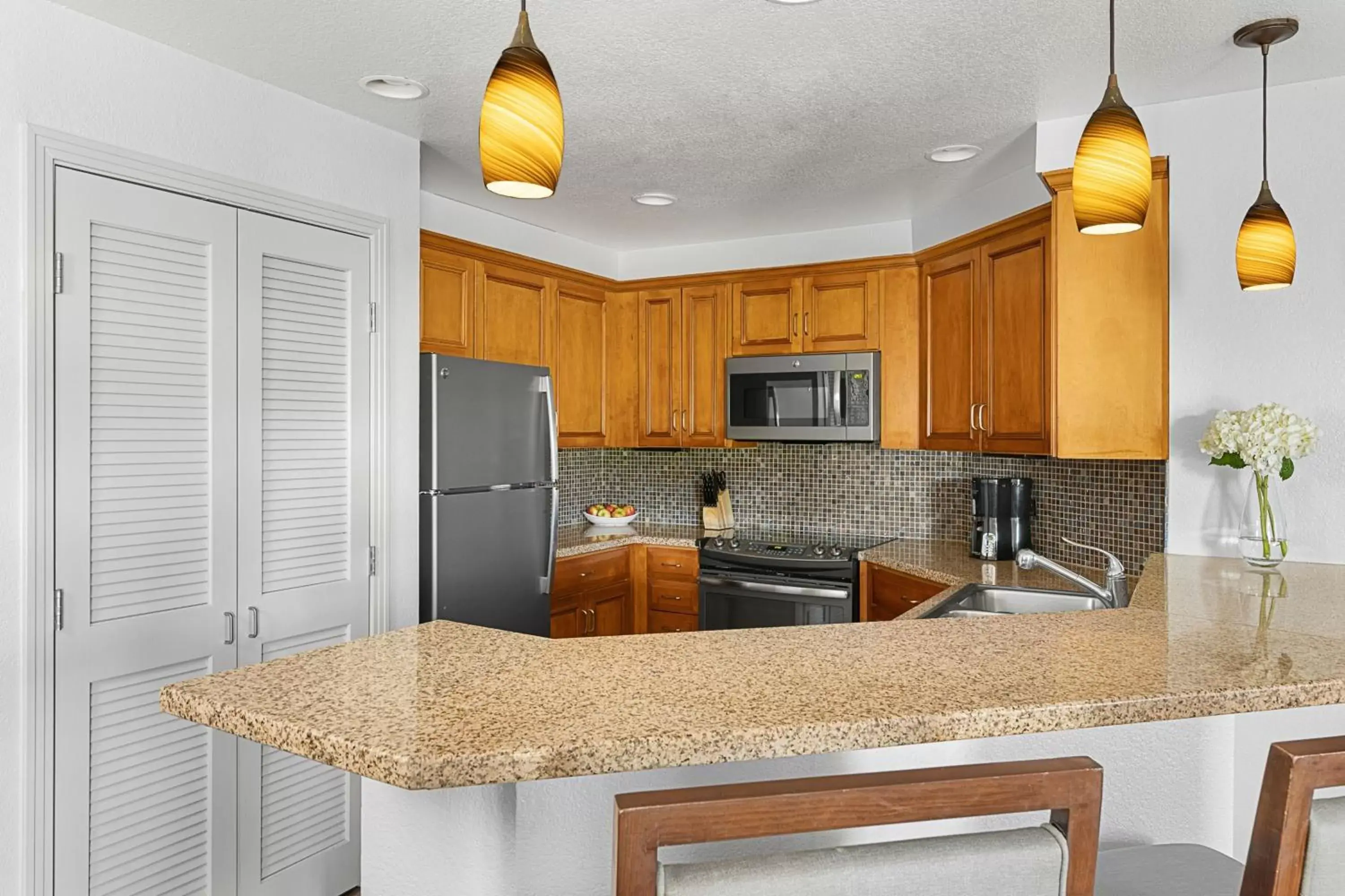 Kitchen or kitchenette, Kitchen/Kitchenette in Marriott's Desert Springs Villas I