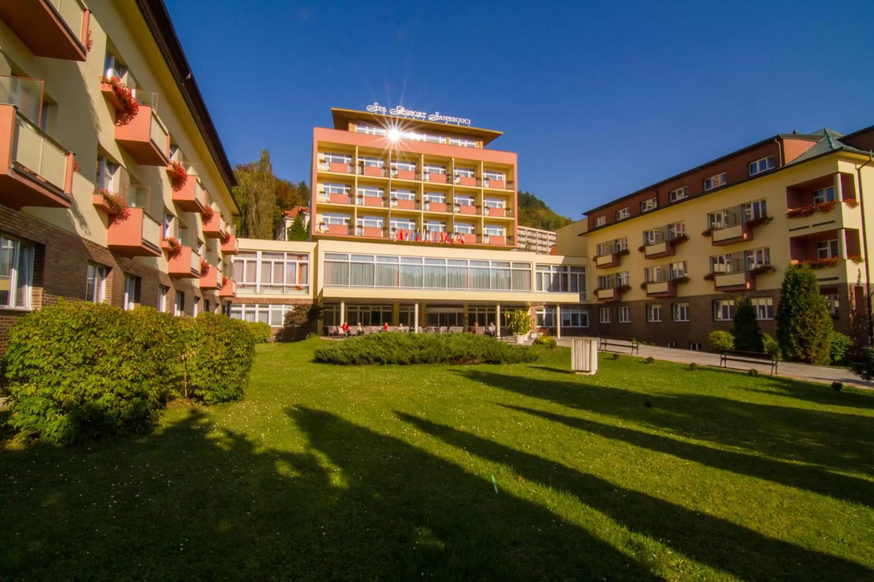 Facade/entrance, Property Building in Spa Resort Sanssouci