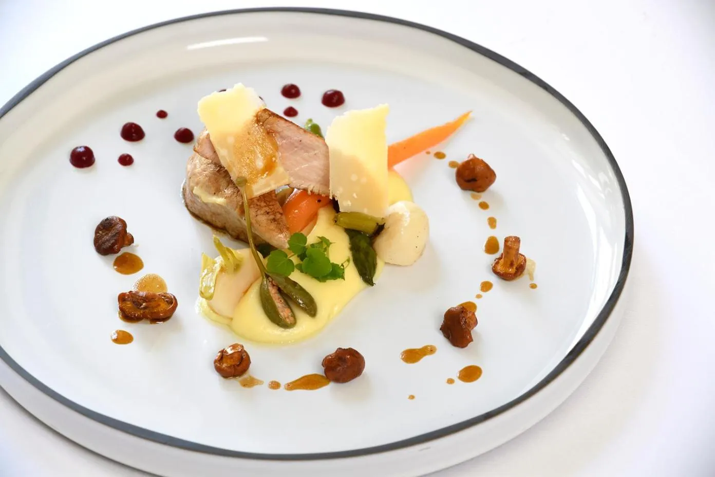 Restaurant/places to eat in Château de Pizay