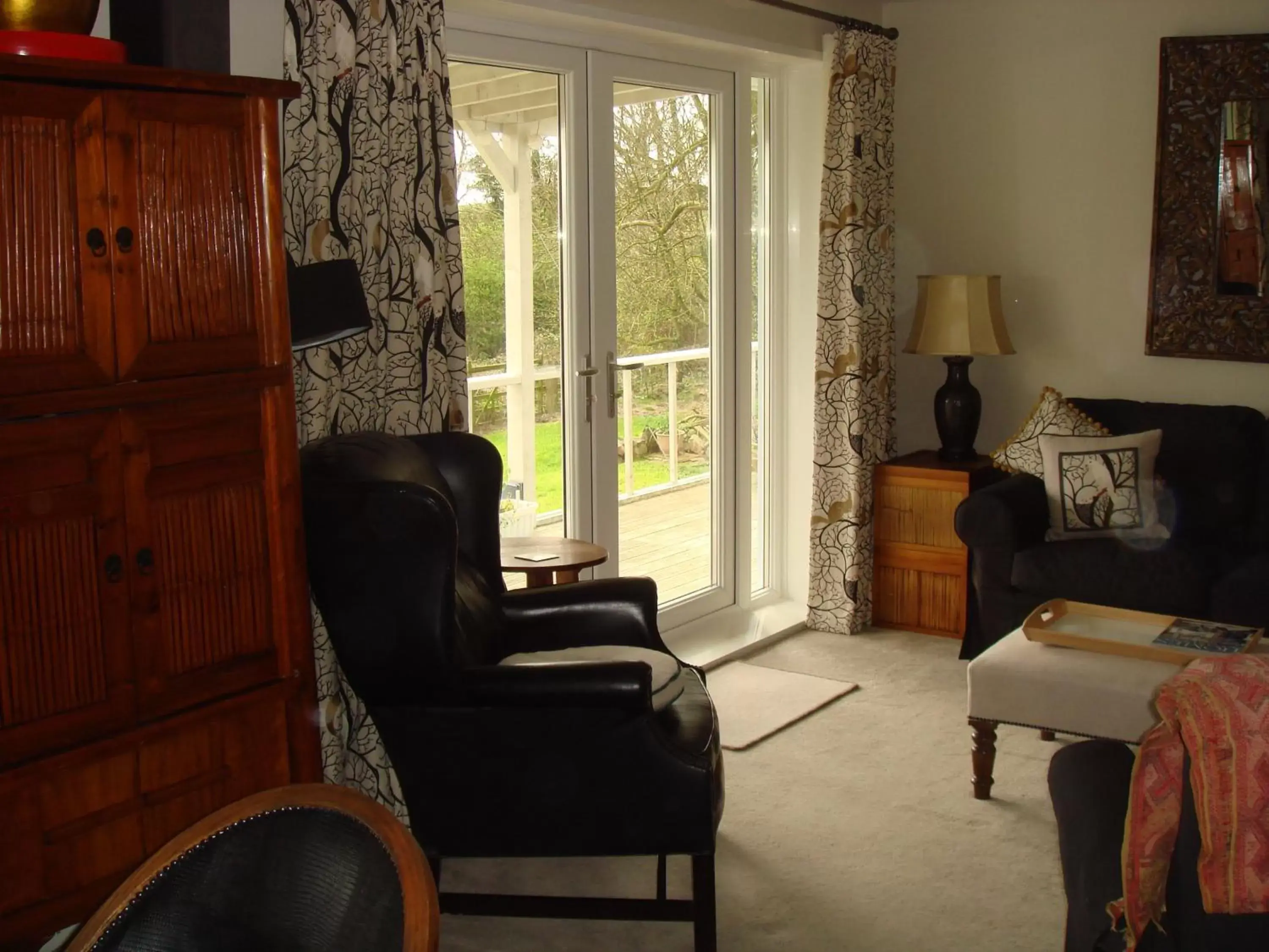 Lounge or bar, Seating Area in Gower View Luxury Bed & Breakfast
