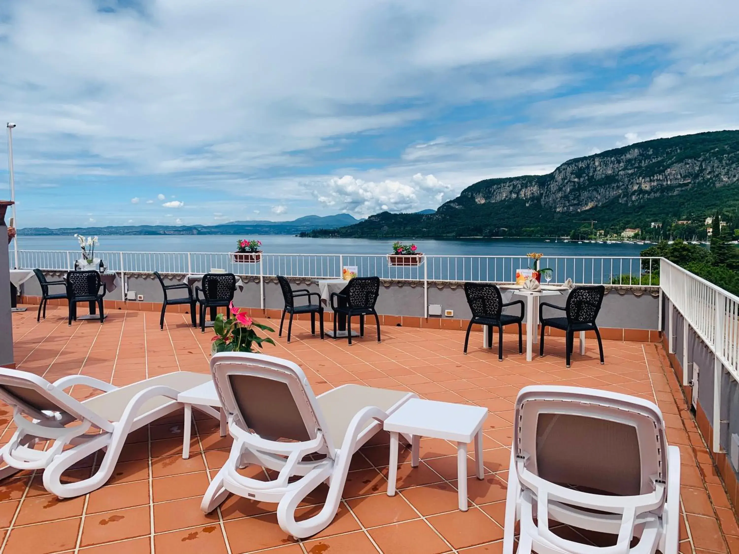 Balcony/Terrace, Restaurant/Places to Eat in Hotel Conca D'Oro ***S