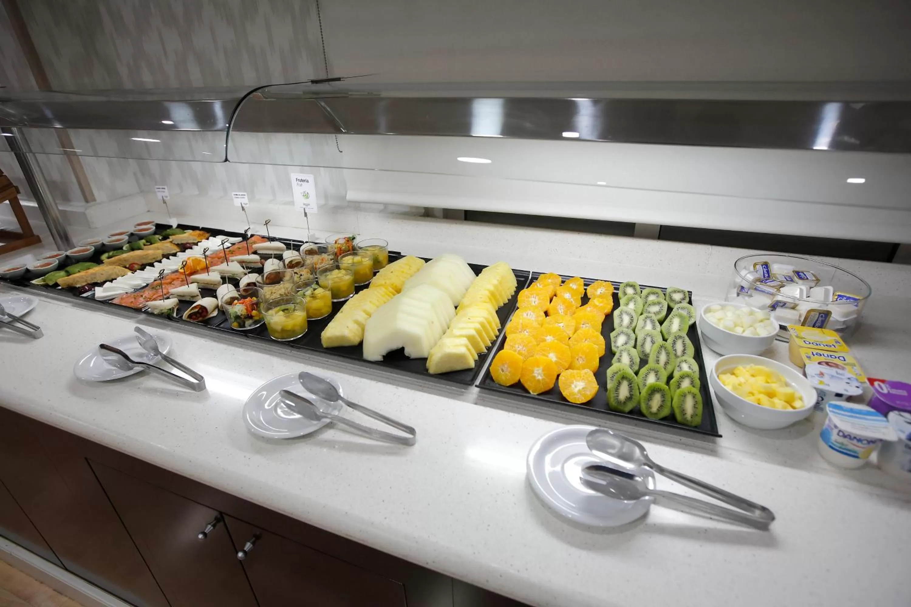 Buffet breakfast in Sercotel Alfonso XIII