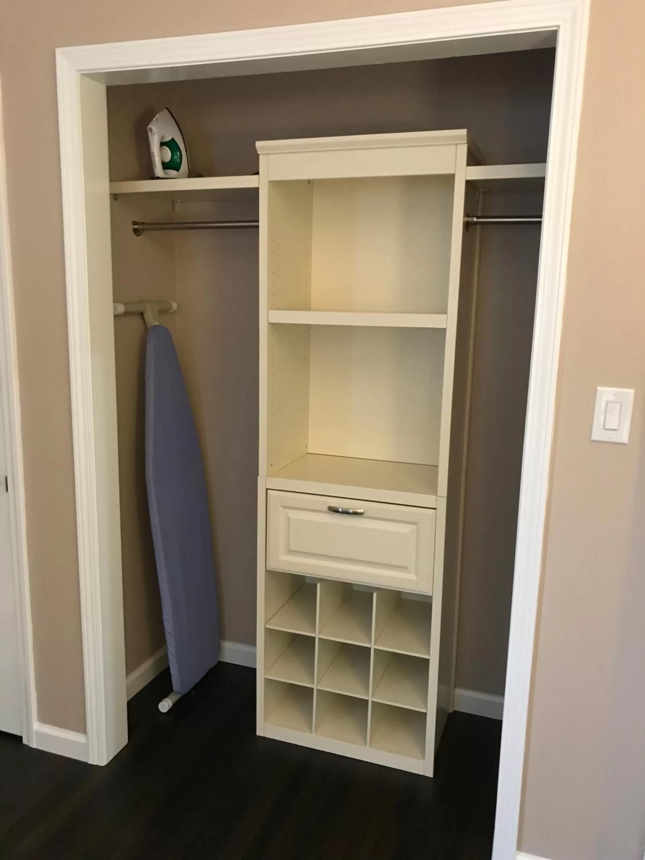 Bedroom in Blowing Rock Inn