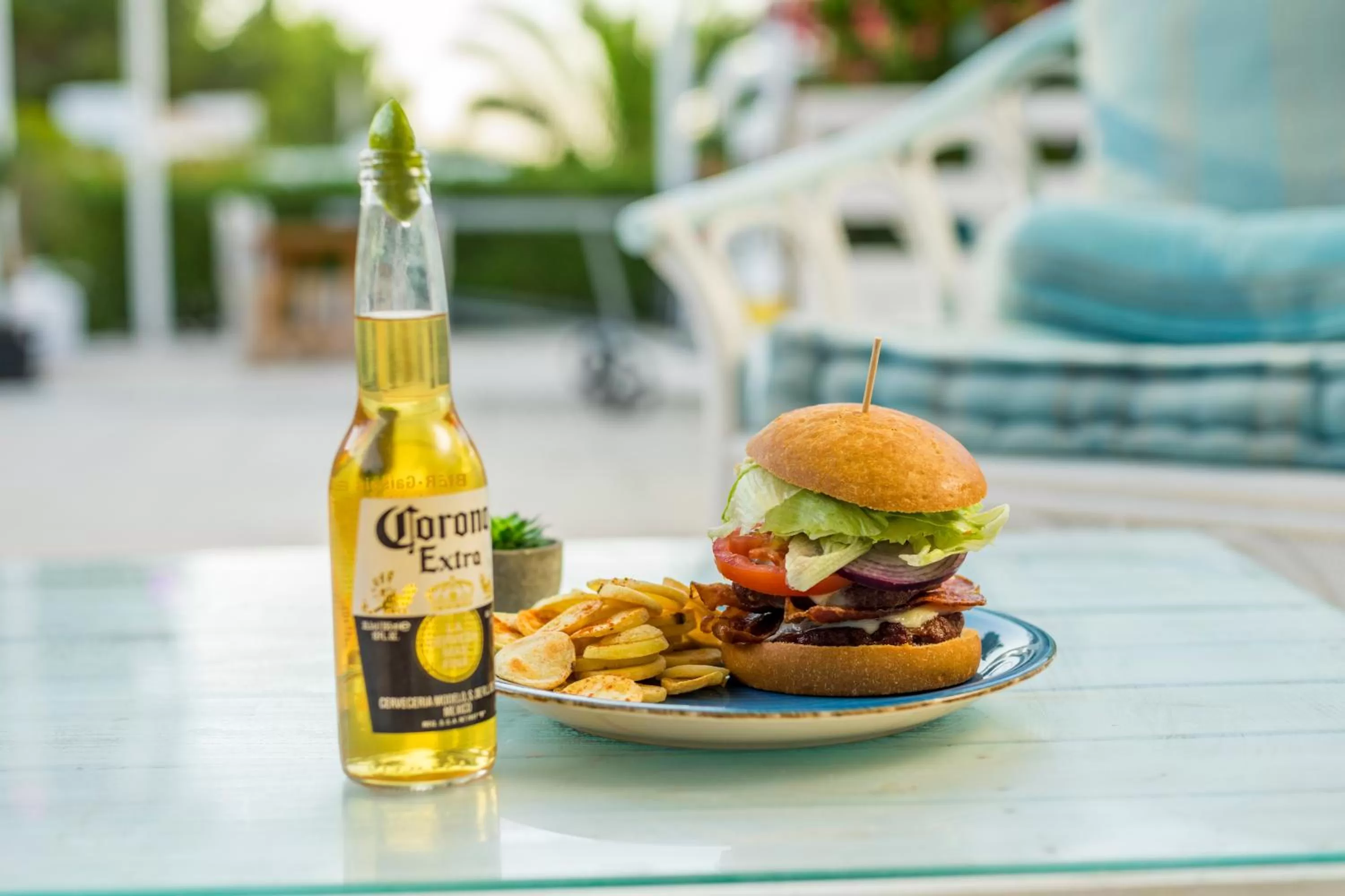 Lounge or bar in Camelina Suites