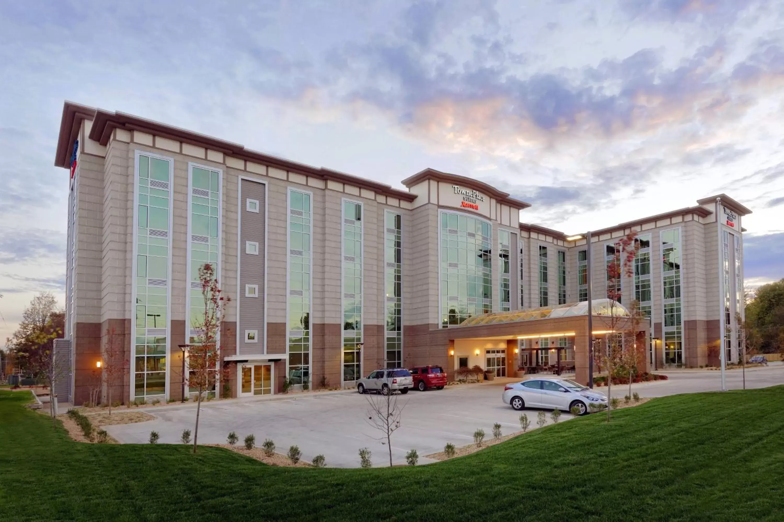 Property Building in TownePlace Suites by Marriott Springfield